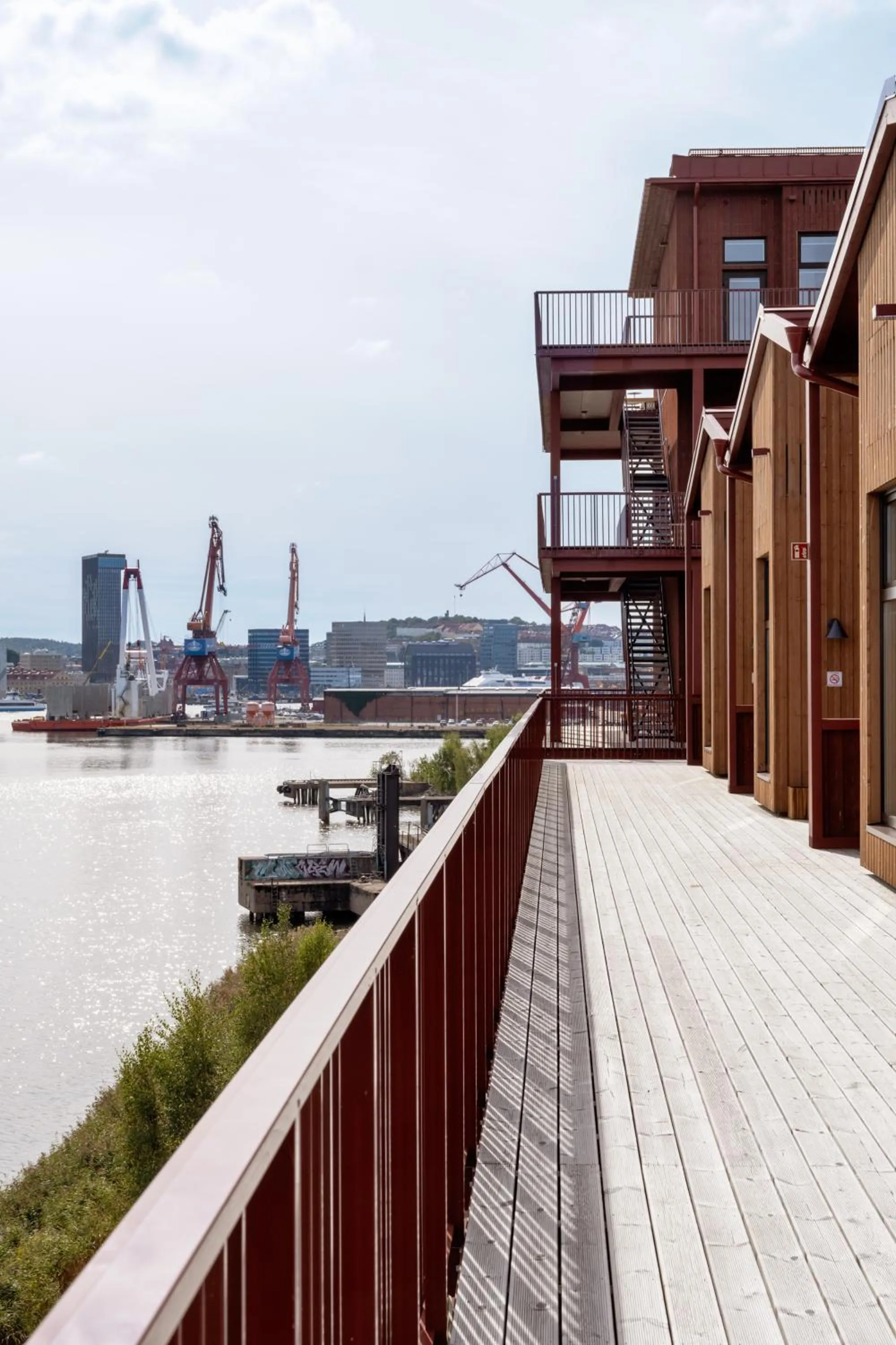 City view in Waterfront Cabins