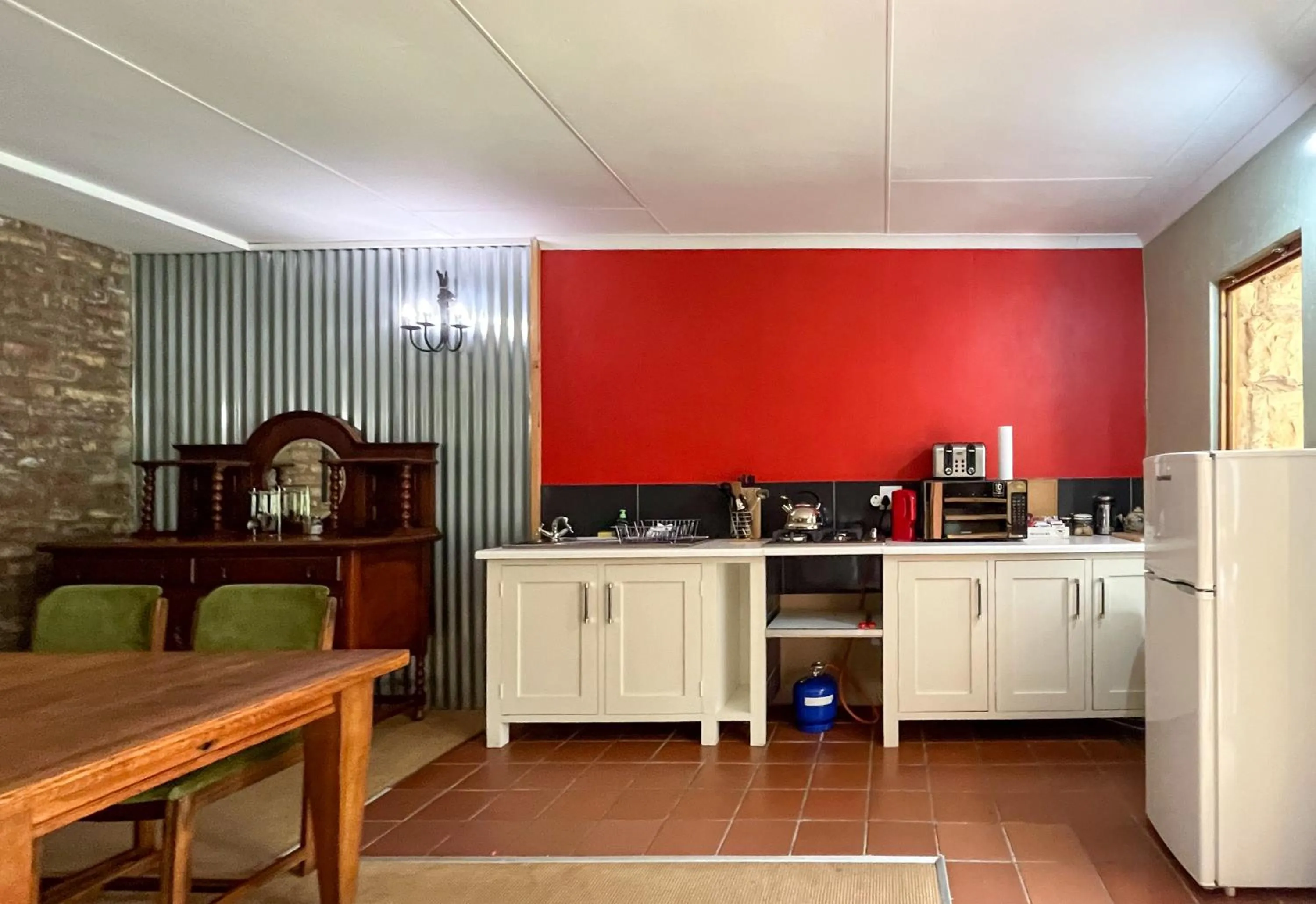 Kitchen or kitchenette in The Clarens Country House