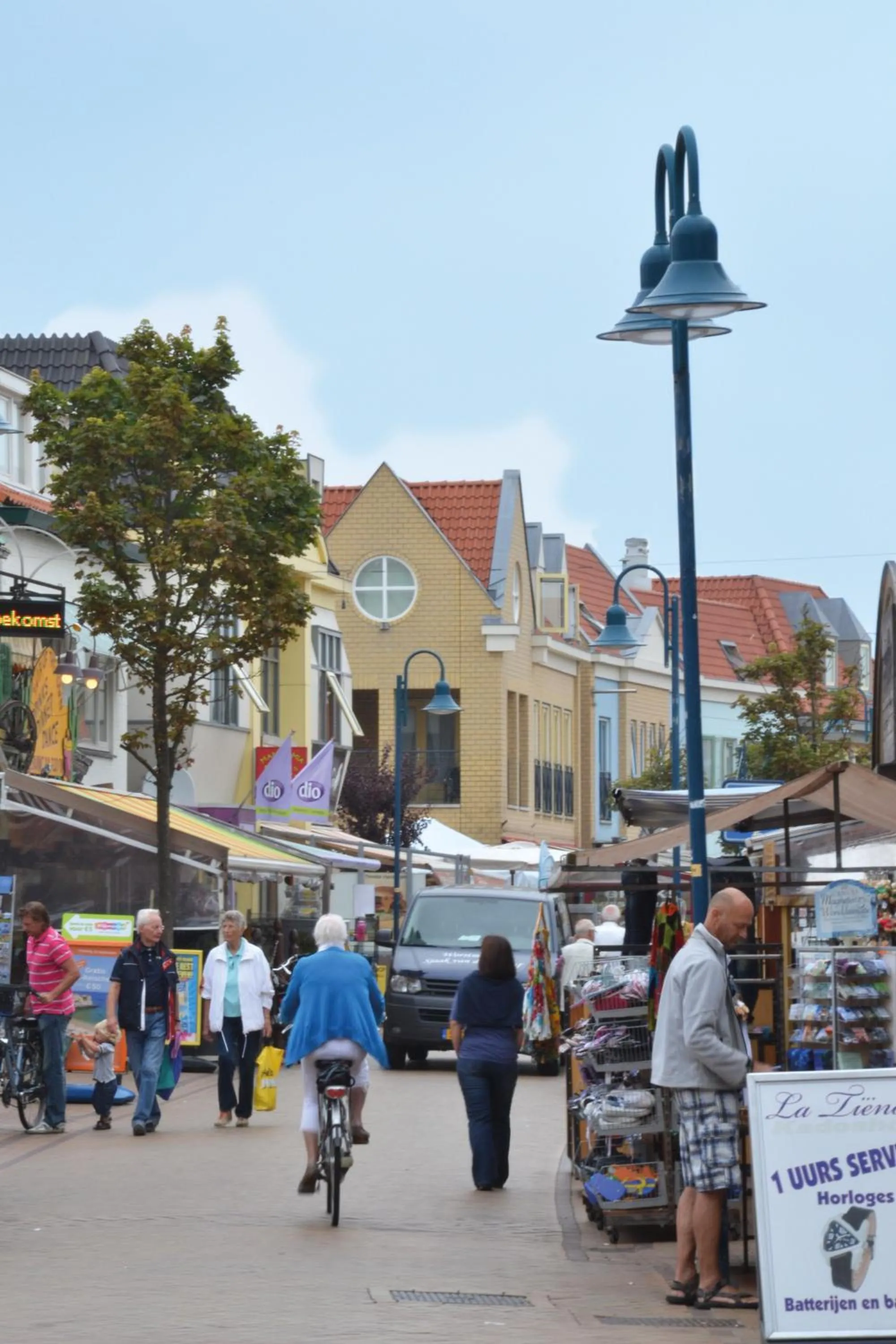 People in Fletcher Hotel - Restaurant de Cooghen