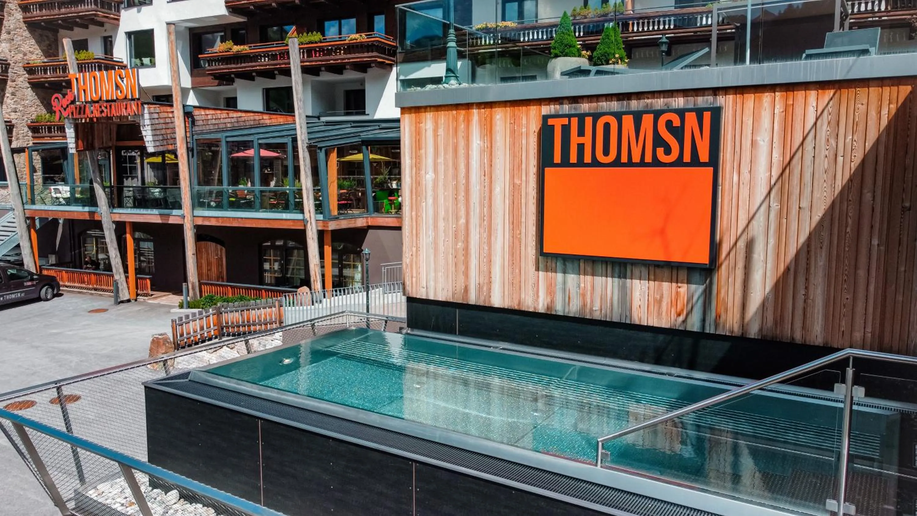 Swimming pool in THOMSN Central Hotel & Appartements