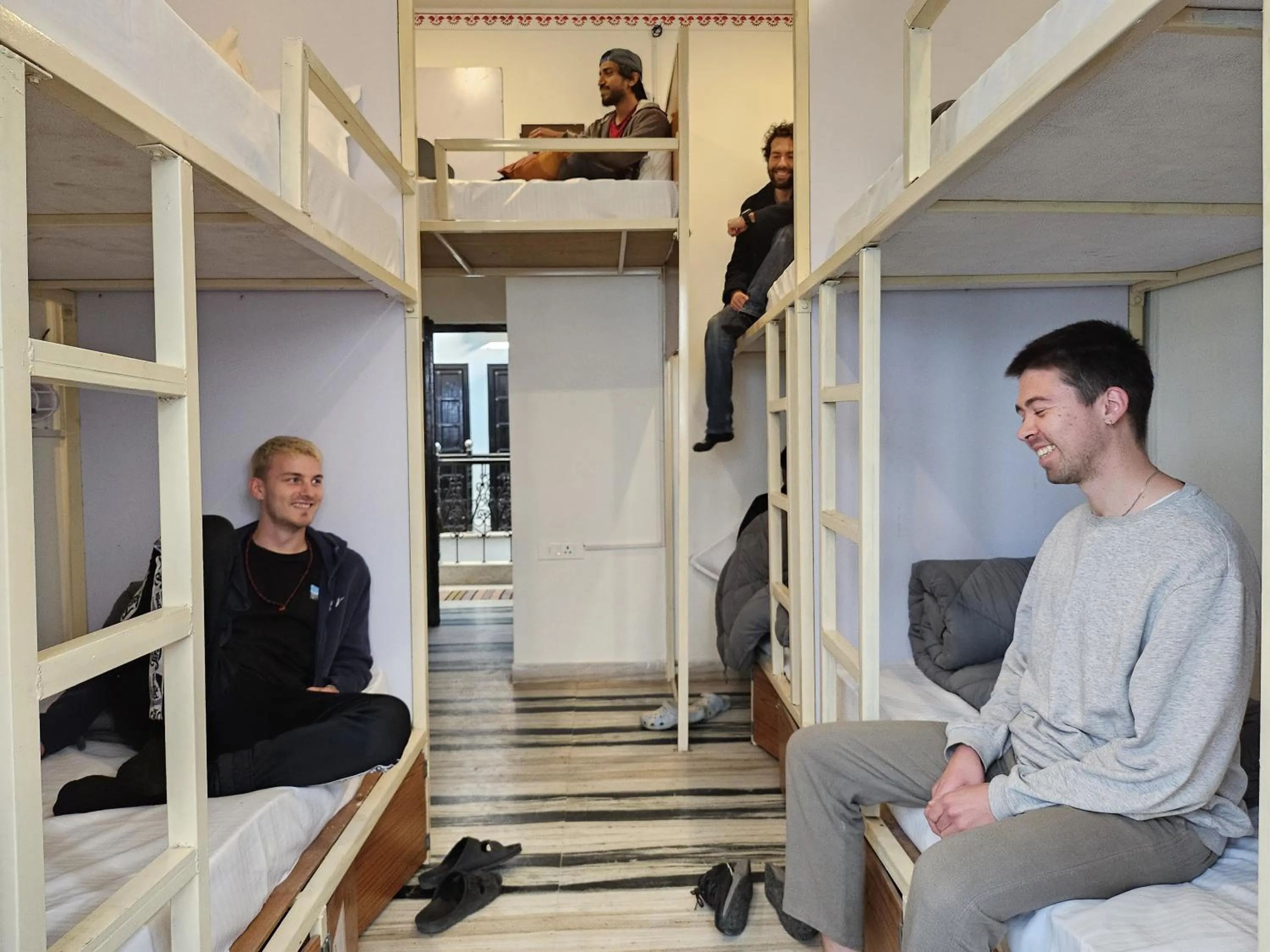 bunk bed in Madpackers Udaipur