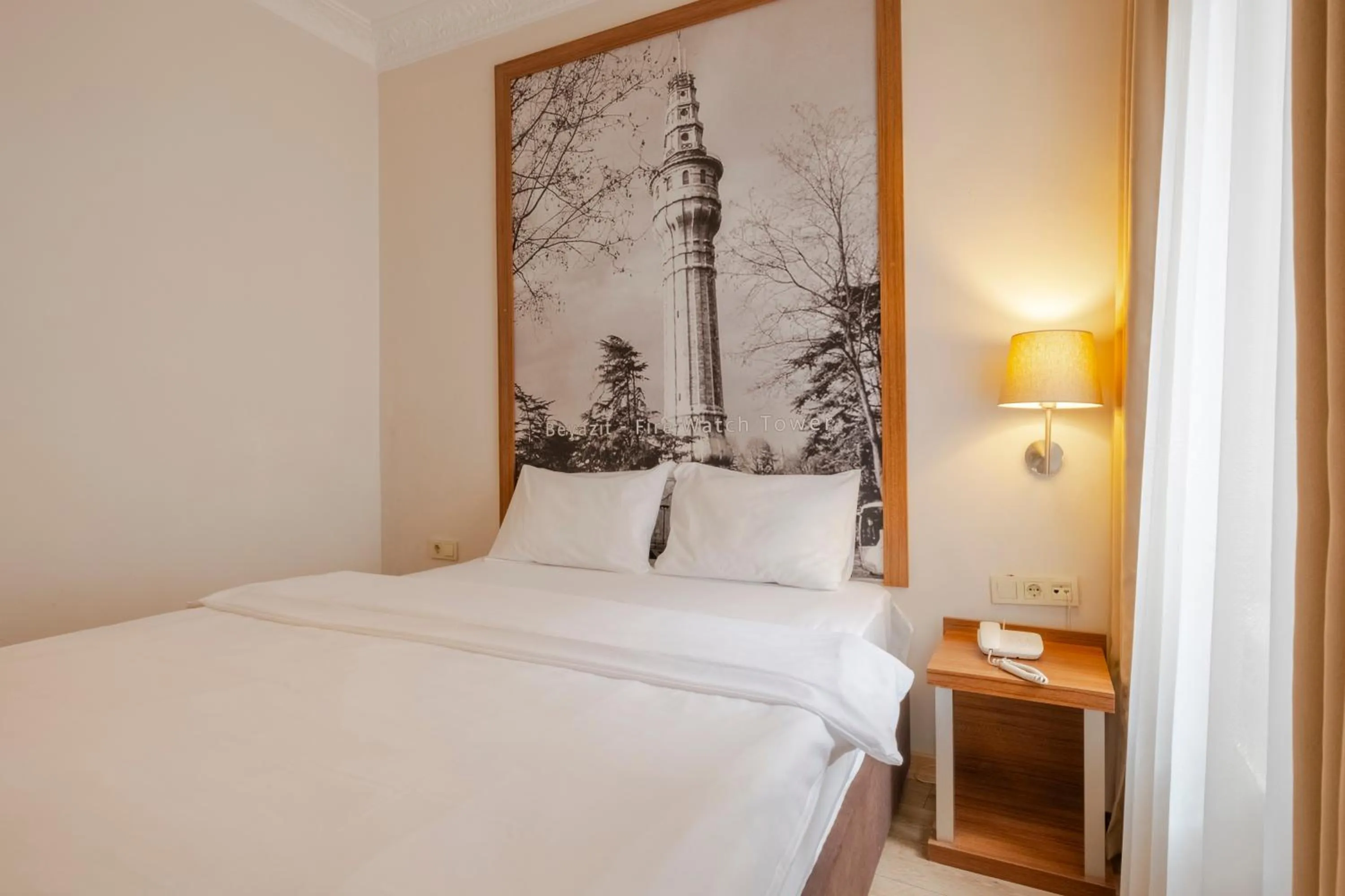 Photo of the whole room, Bed in Sisli MLS Hotel