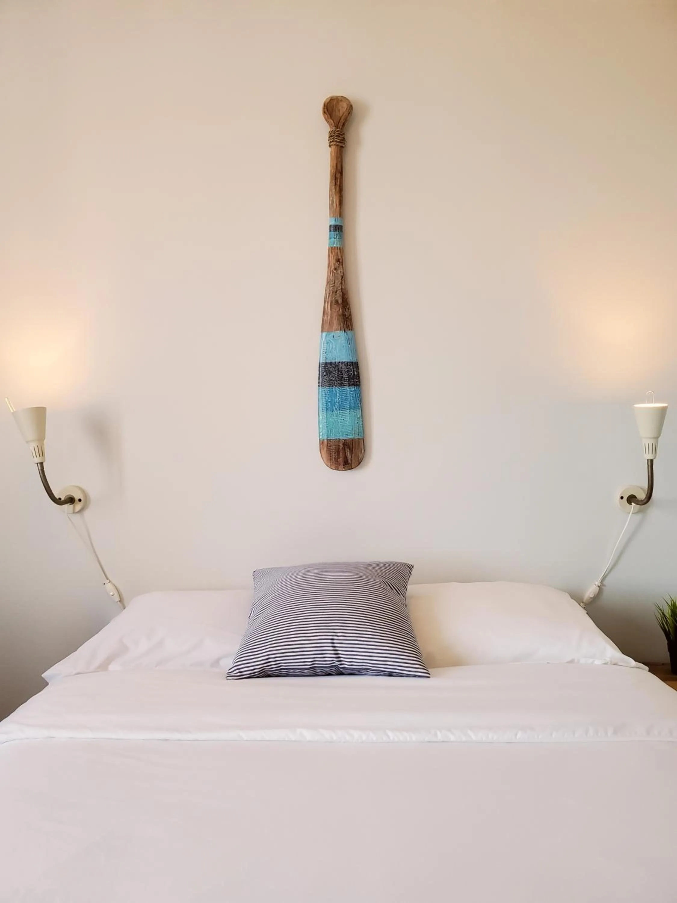 Bed in Auberge de la rive de Charlevoix - Auberge de jeunesse familiale pour voyageurs de tous âges