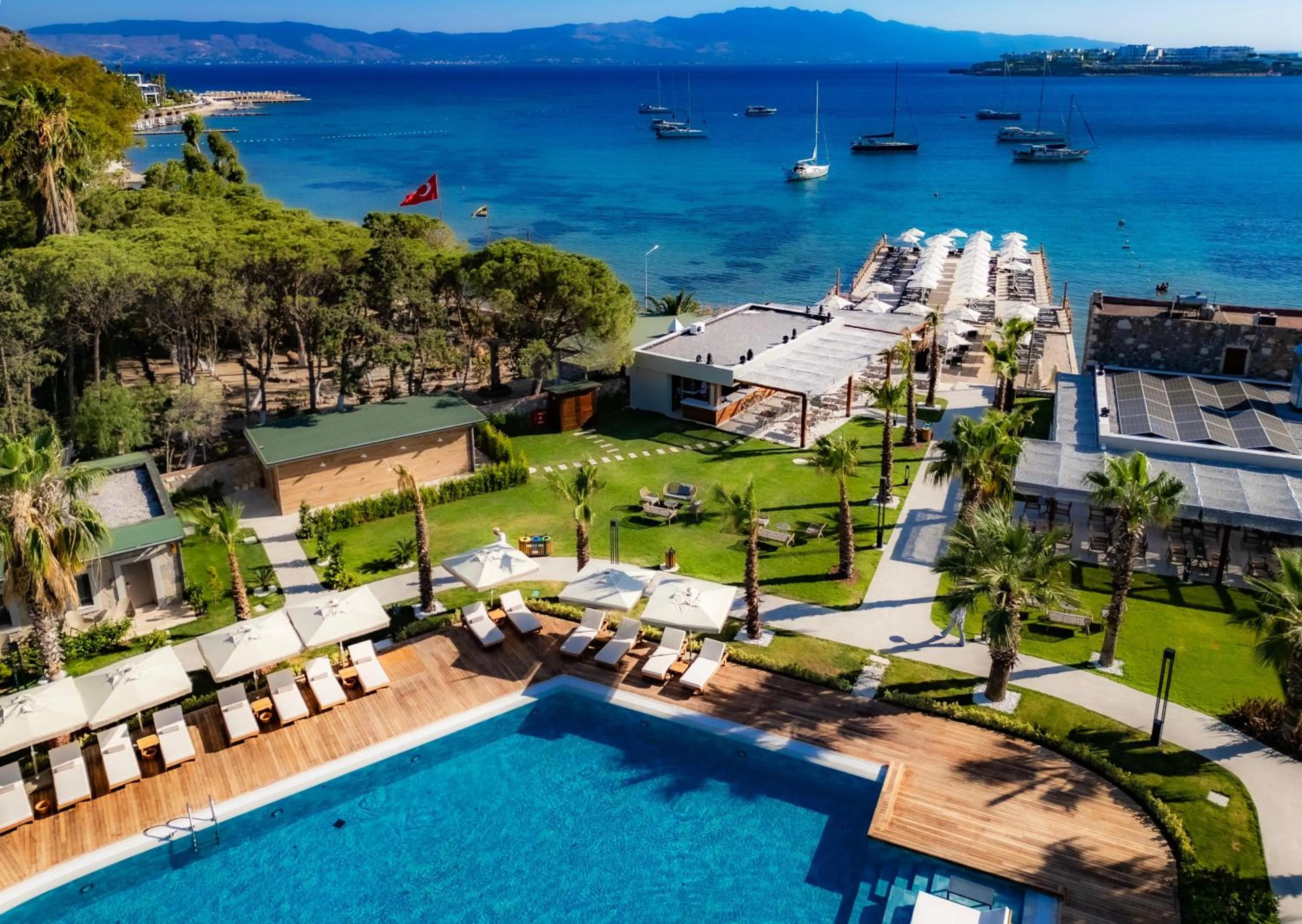 Swimming pool in Suum Bodrum Hotel & Beach - Adult Only