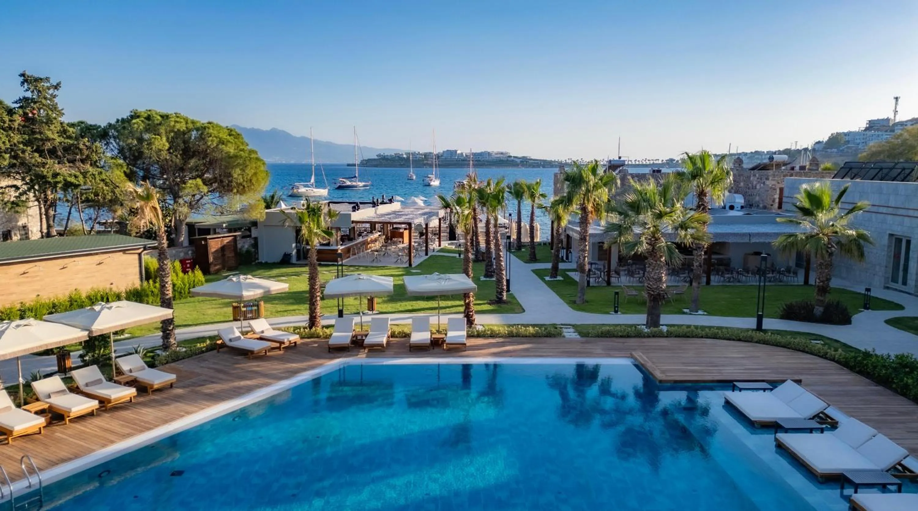 Swimming pool in Suum Bodrum Hotel & Beach - Adult Only