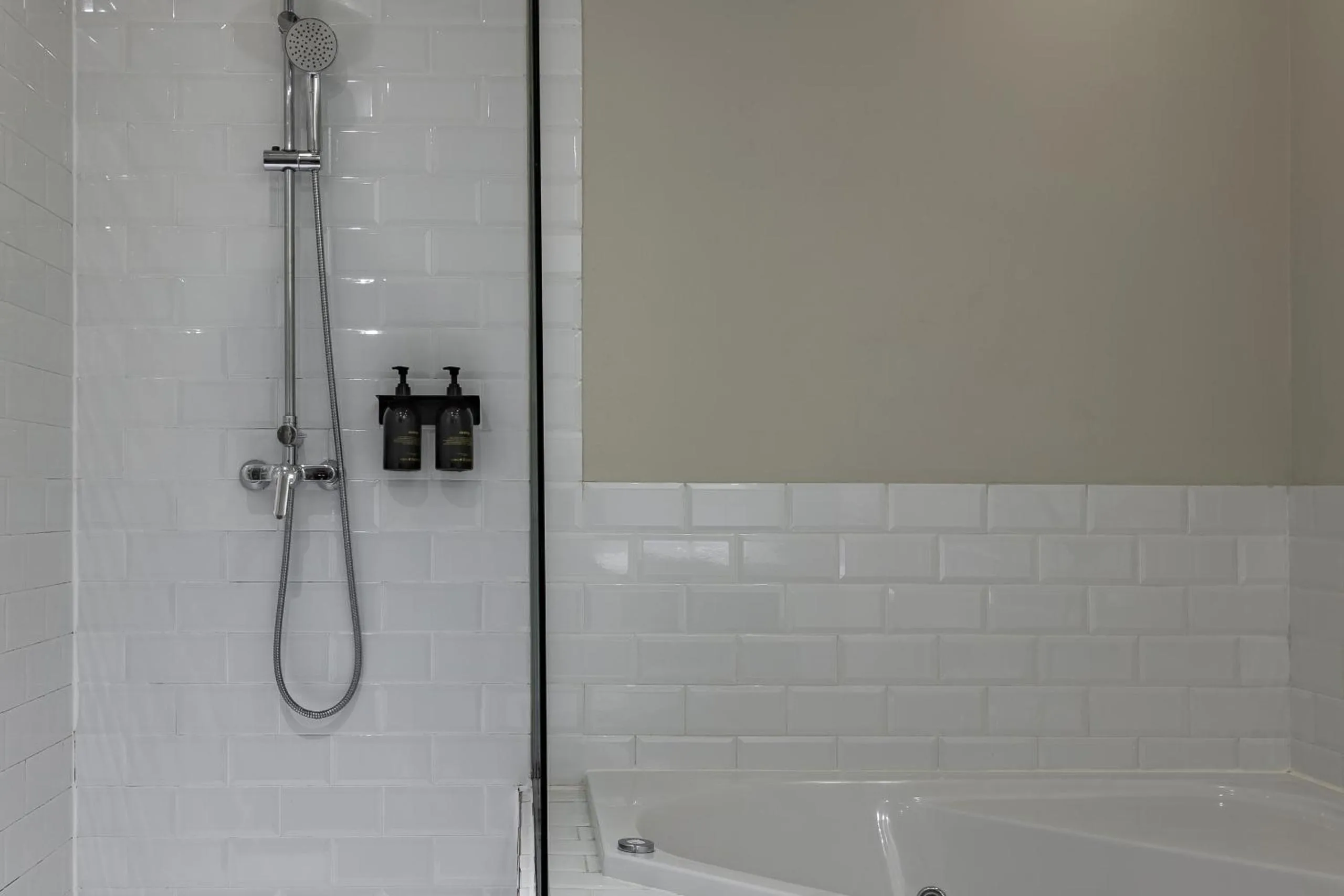 Bathroom in Ola Living Hostal Diagonal