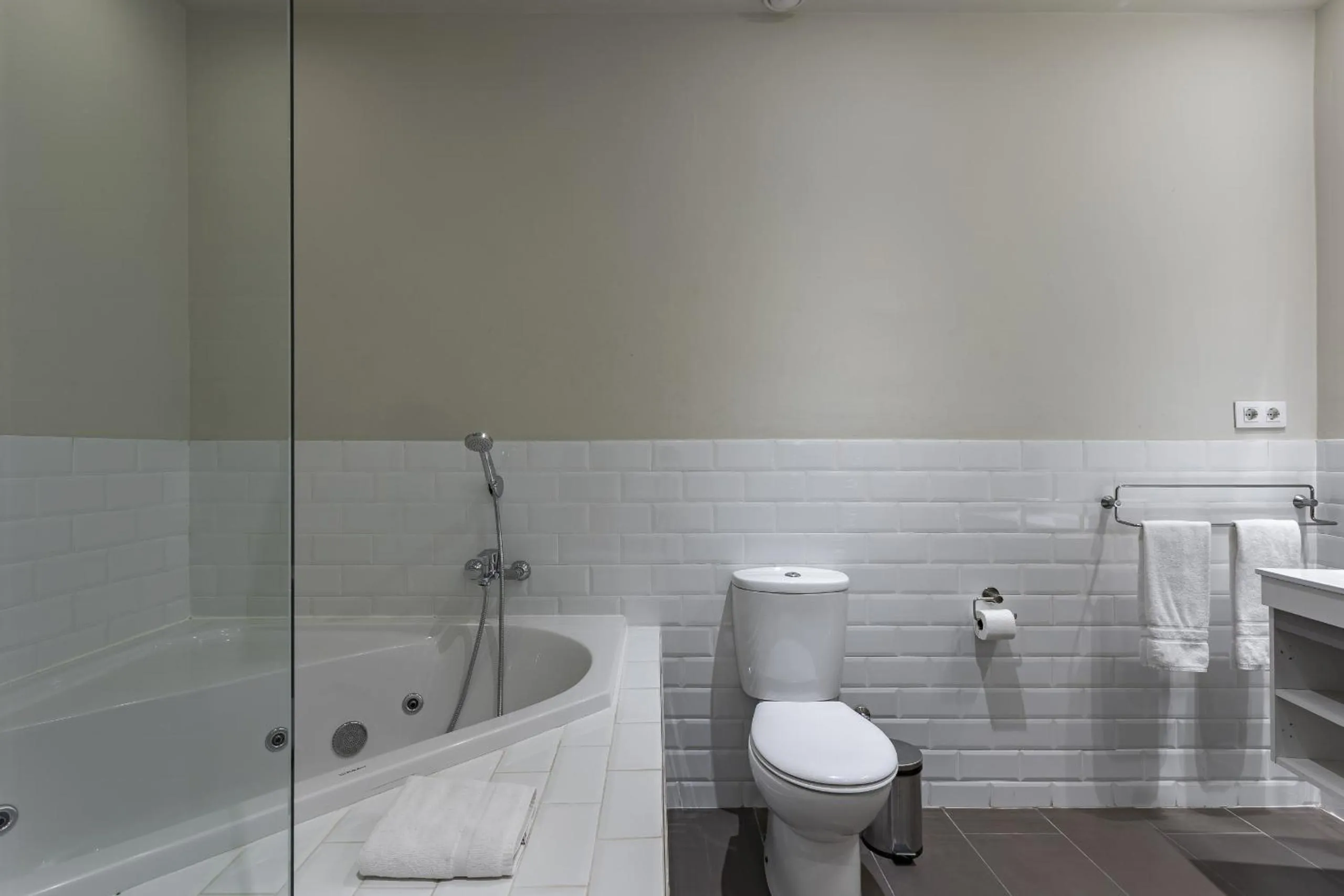 Bathroom in Ola Living Hostal Diagonal