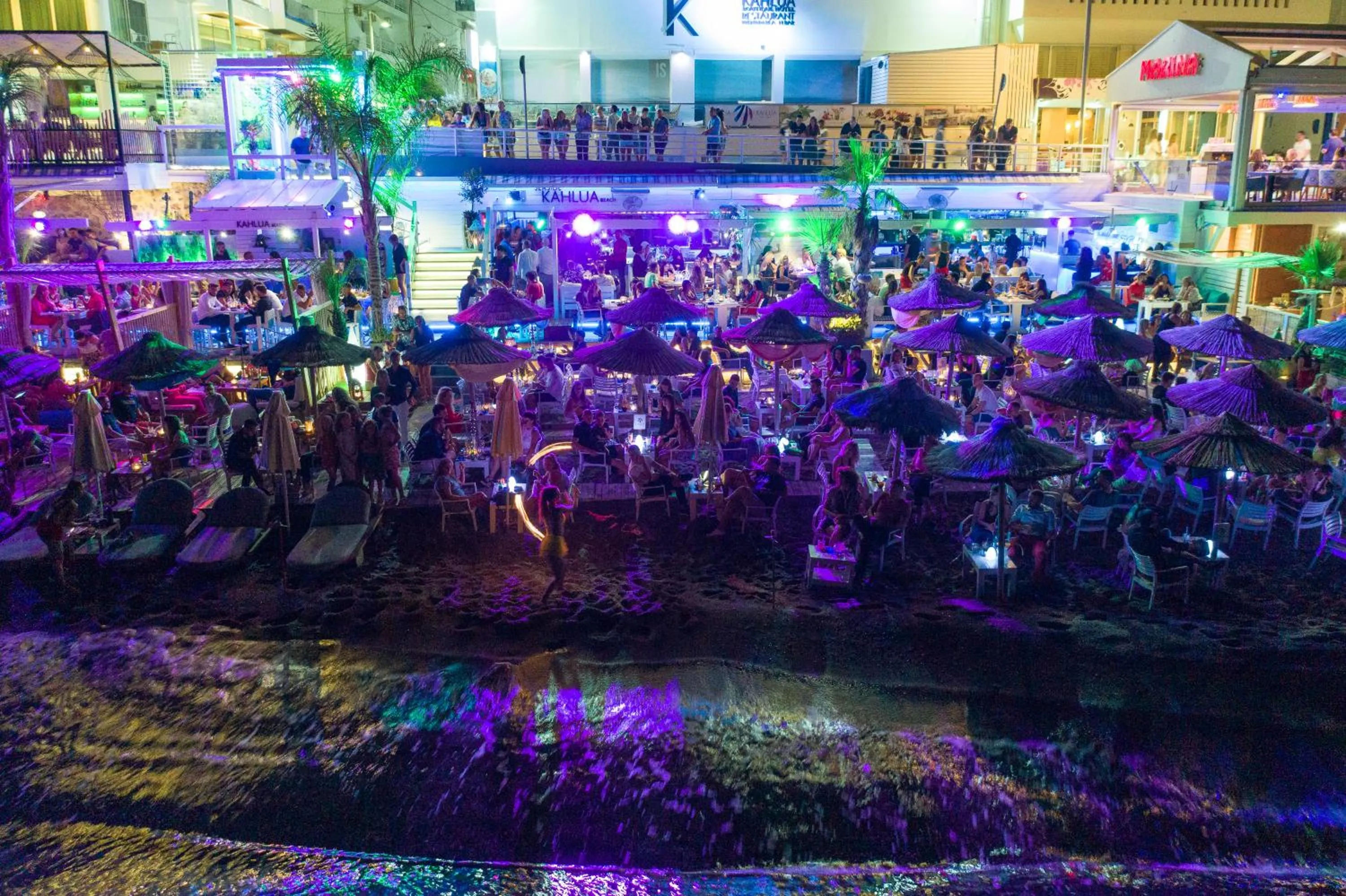 Evening entertainment in Kahlua Boutique Hotel - Adults Only