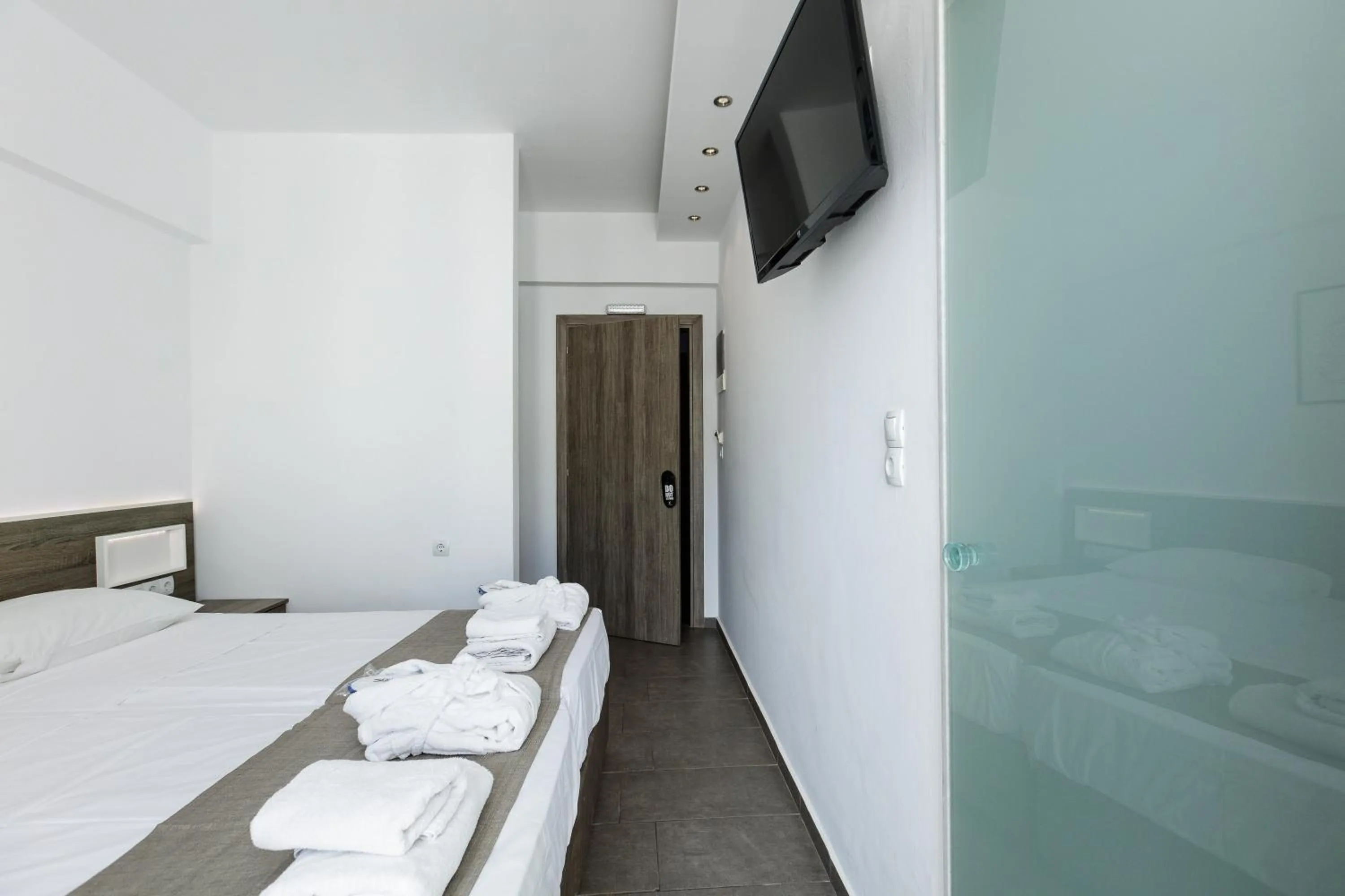 TV and multimedia, Bed in Kahlua Boutique Hotel - Adults Only