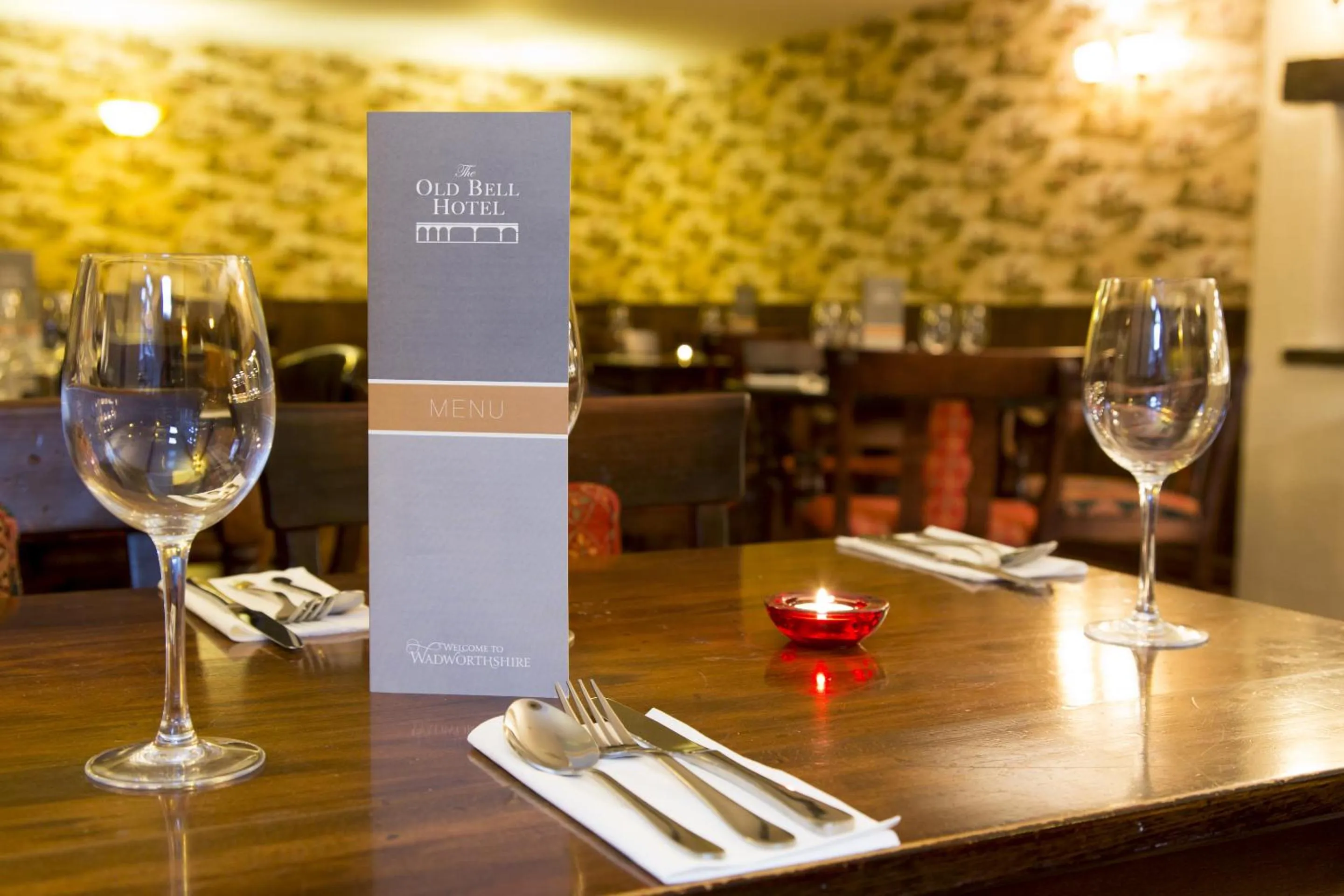 Dining area in The Old Bell - Warminster