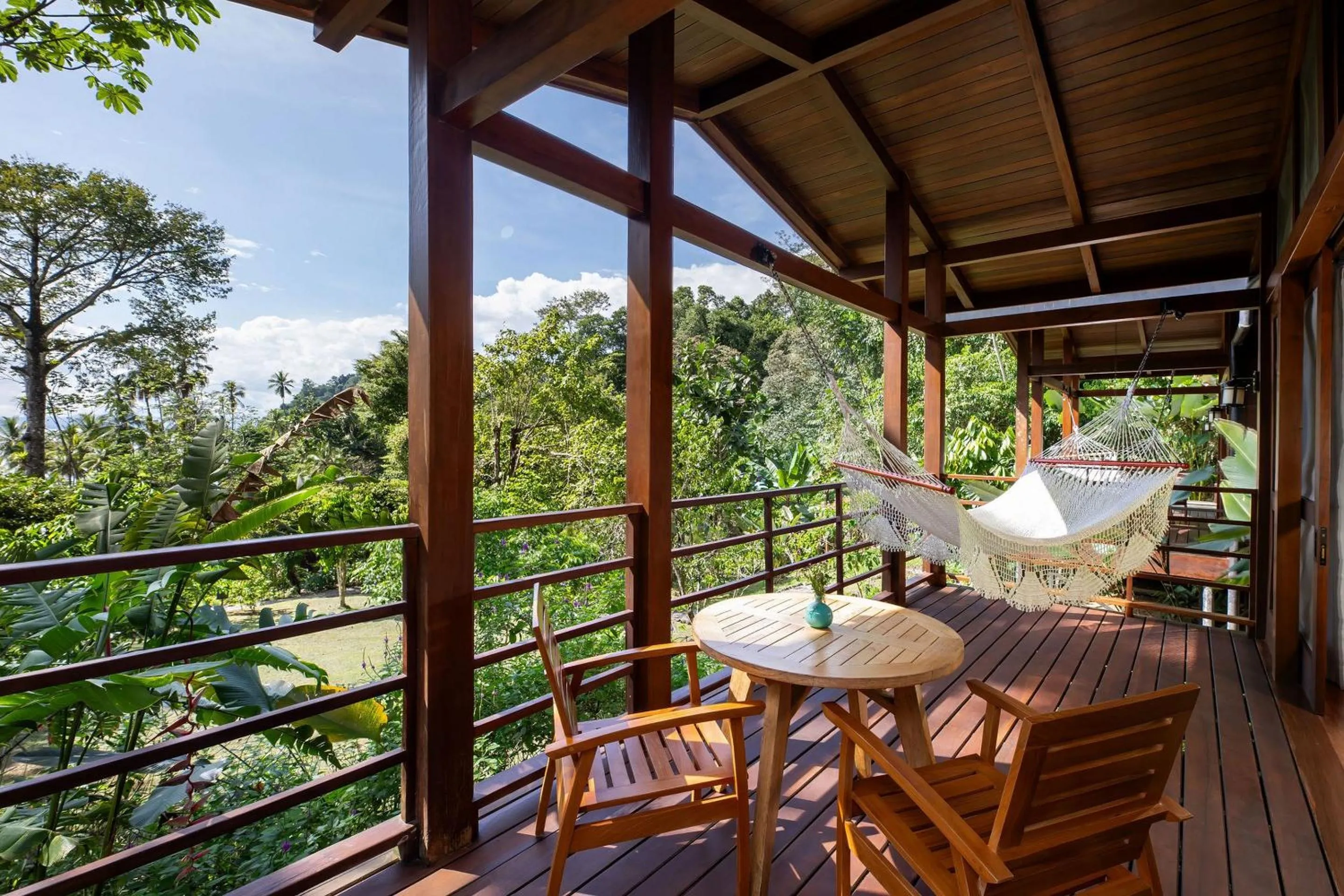 Spring in Playa Cativo Lodge