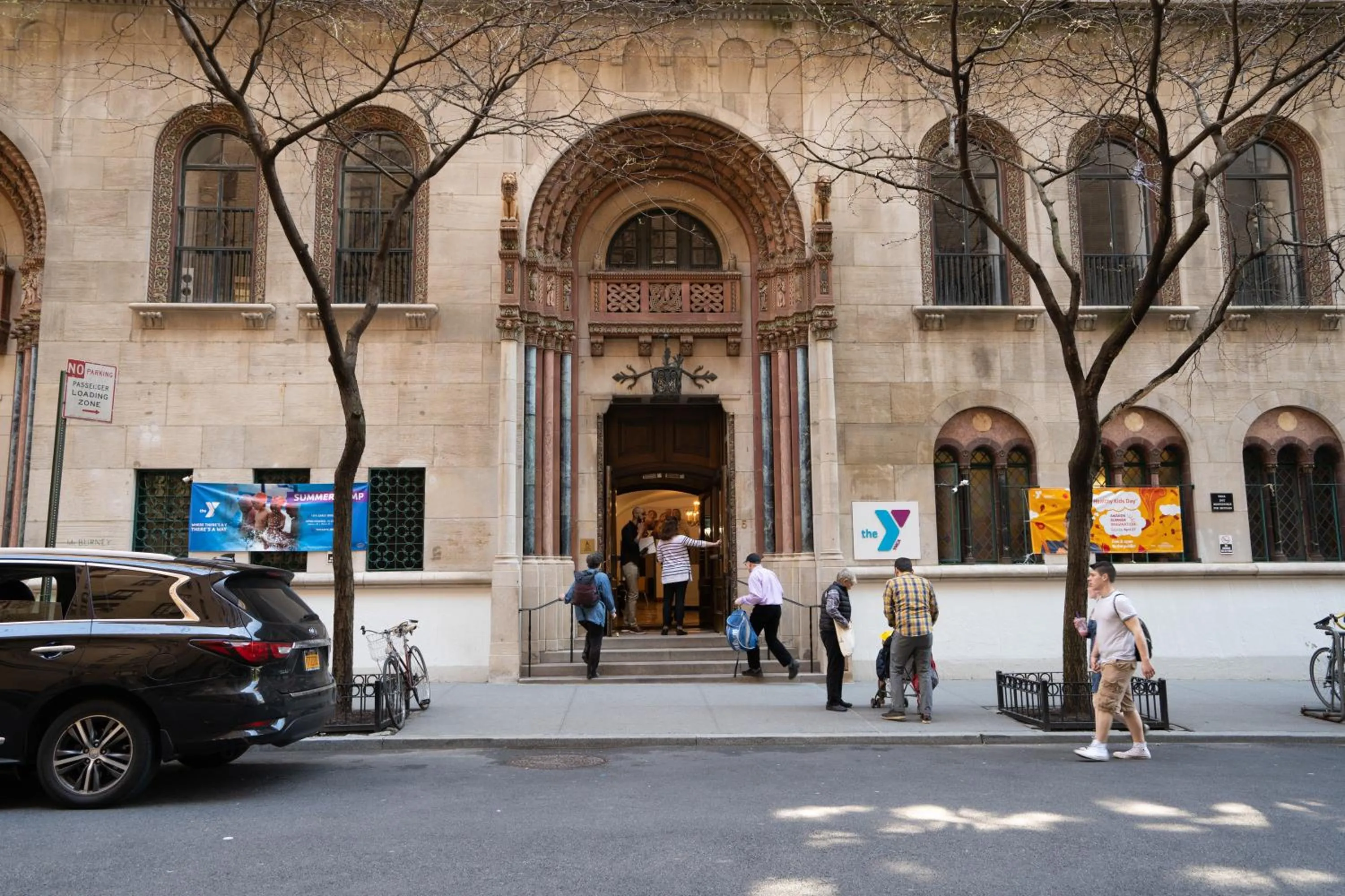 Facade/entrance in West Side YMCA