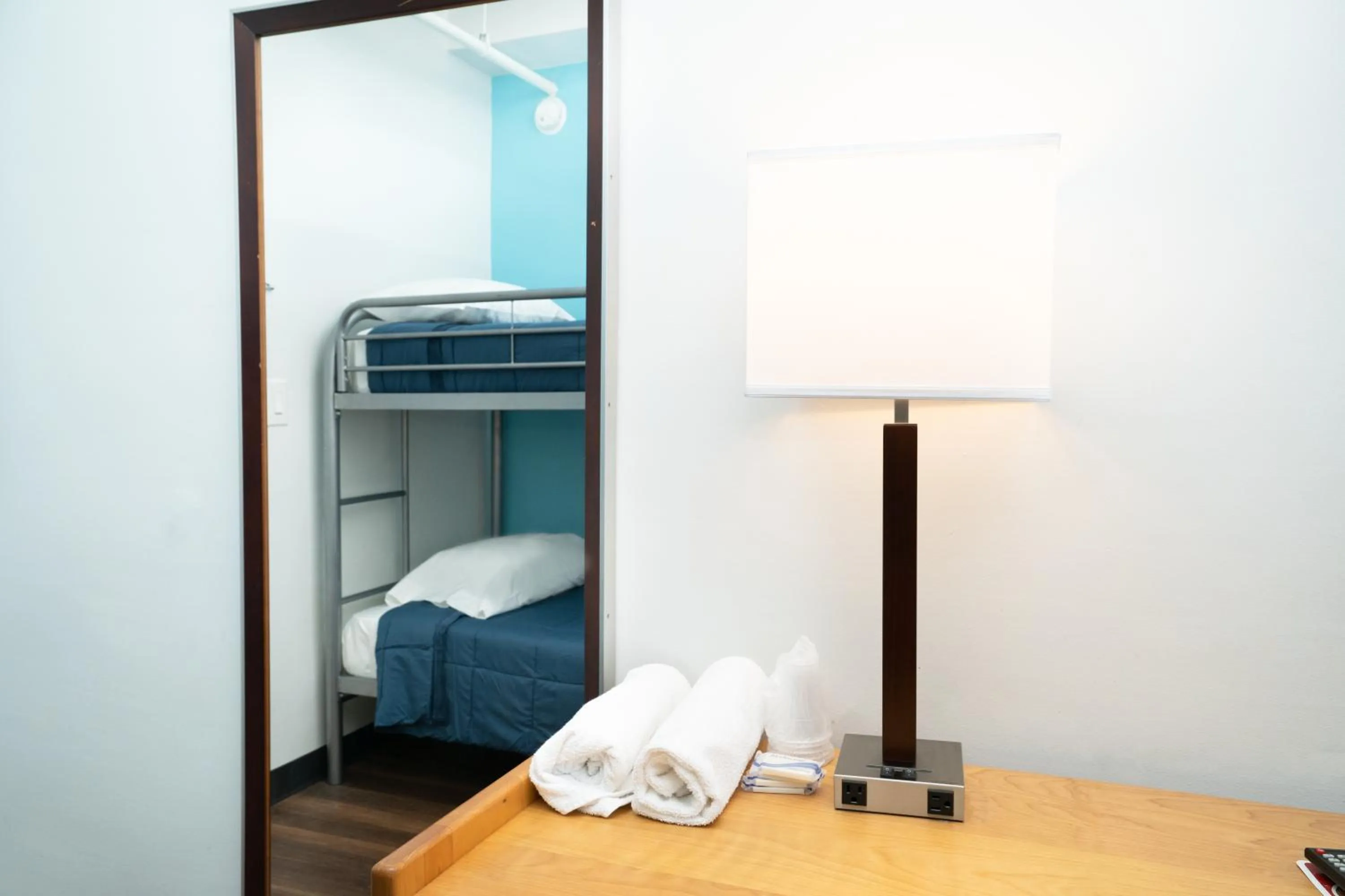 bunk bed, Bed in West Side YMCA