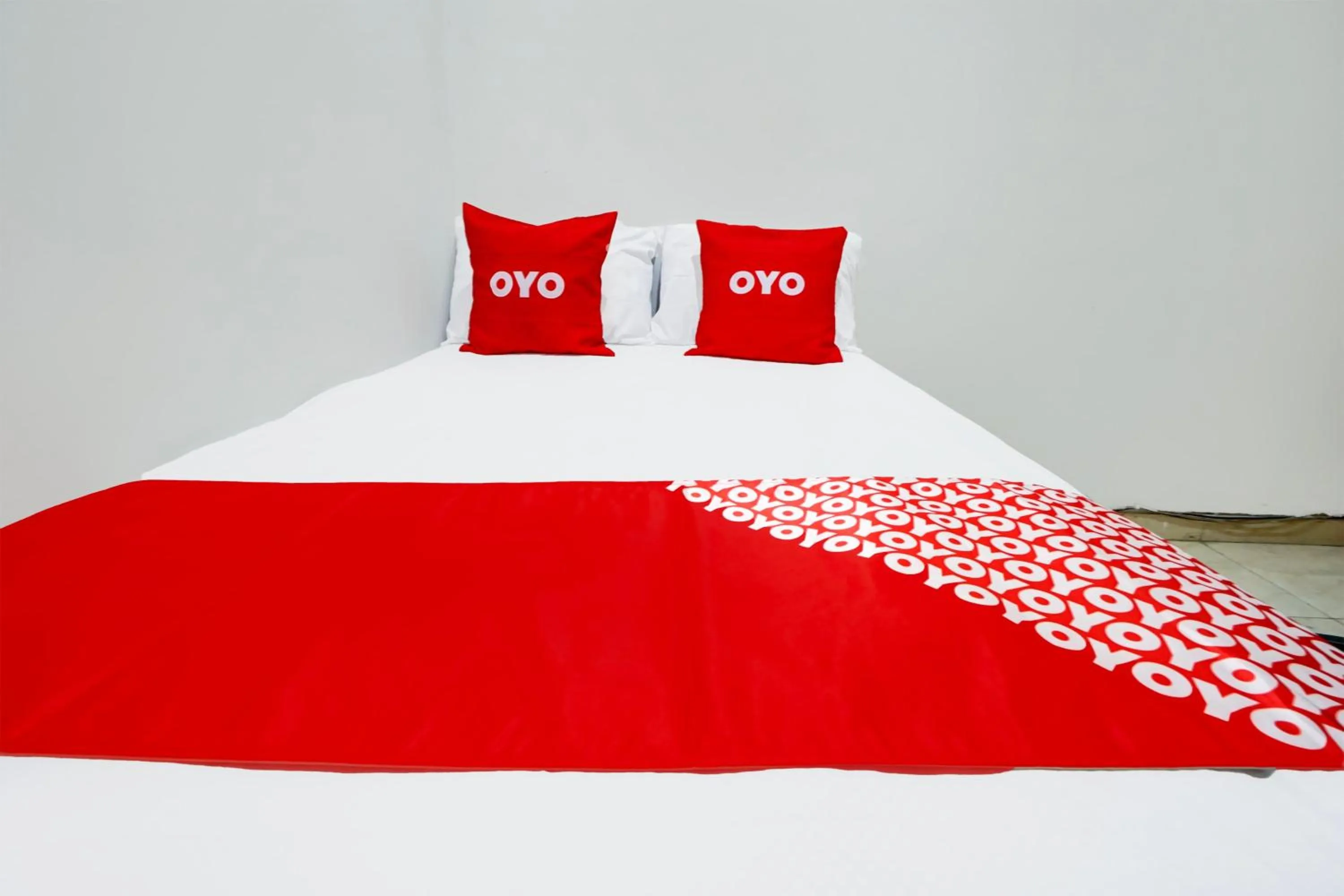 Bedroom, Bed in Hotel O MUMU HOMESTAYNearCarnival Park Surabaya