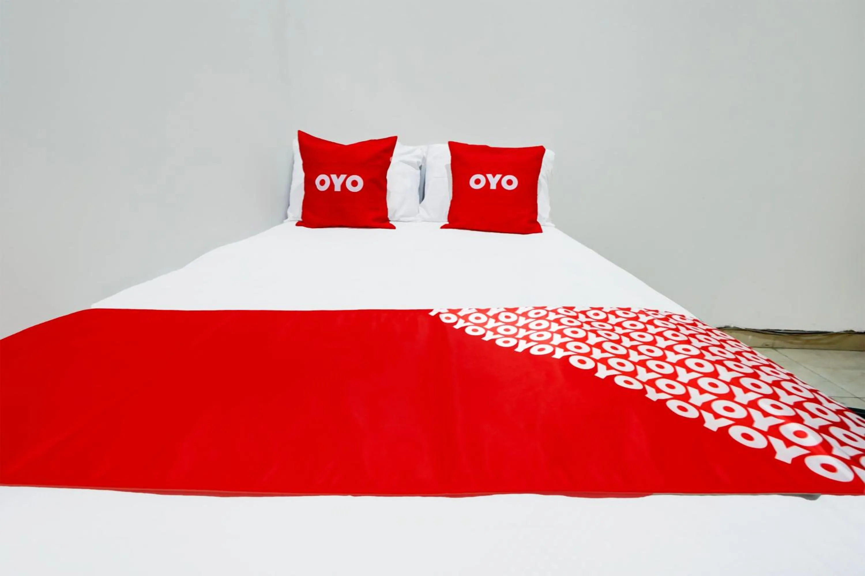 Bedroom, Bed in Hotel O MUMU HOMESTAYNearCarnival Park Surabaya