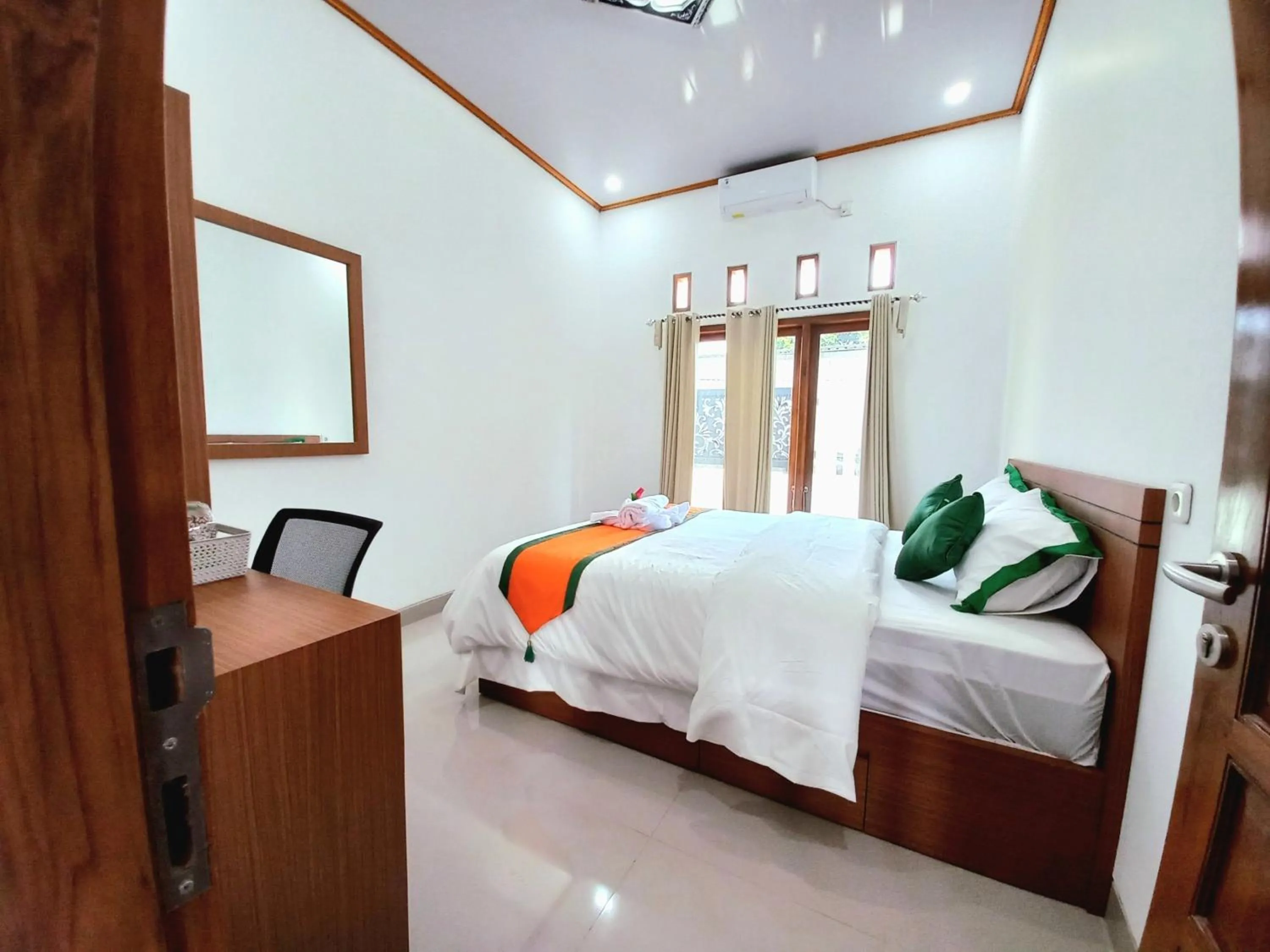 Bed in Homestay Jogja Prambanan By Simply Homy