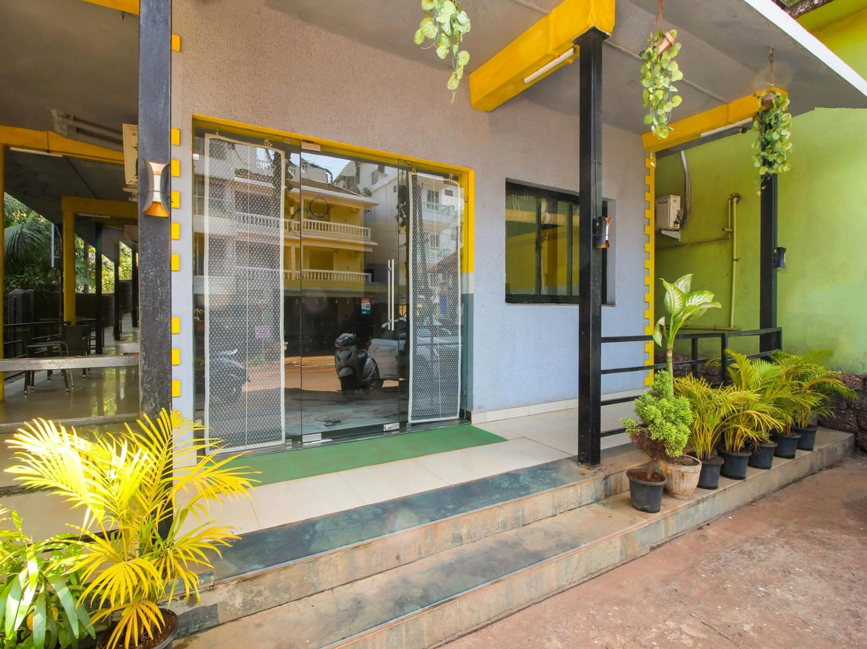 Facade/entrance in Hotel O MAP INN