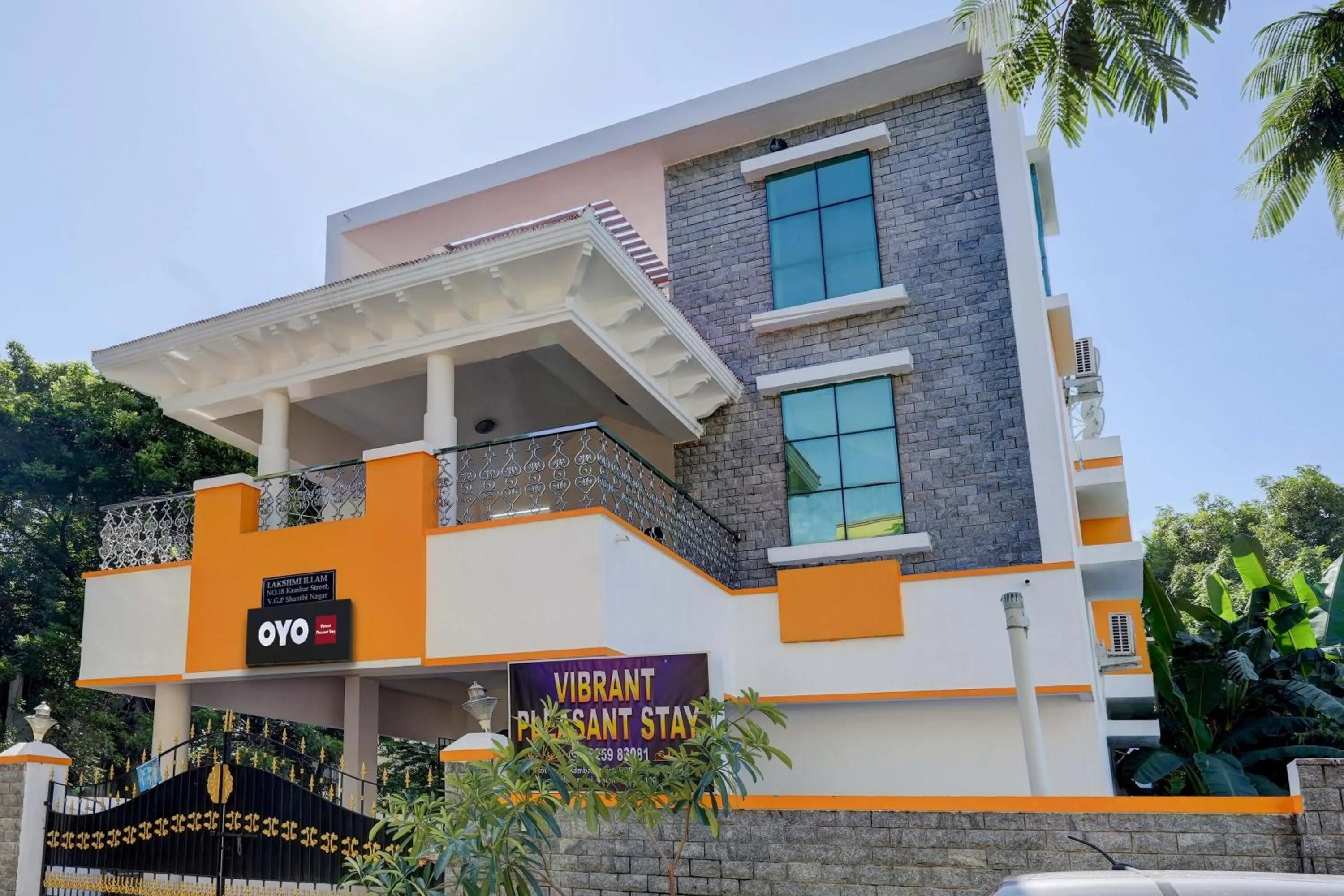 Facade/entrance in Hotel O VSV Guest House