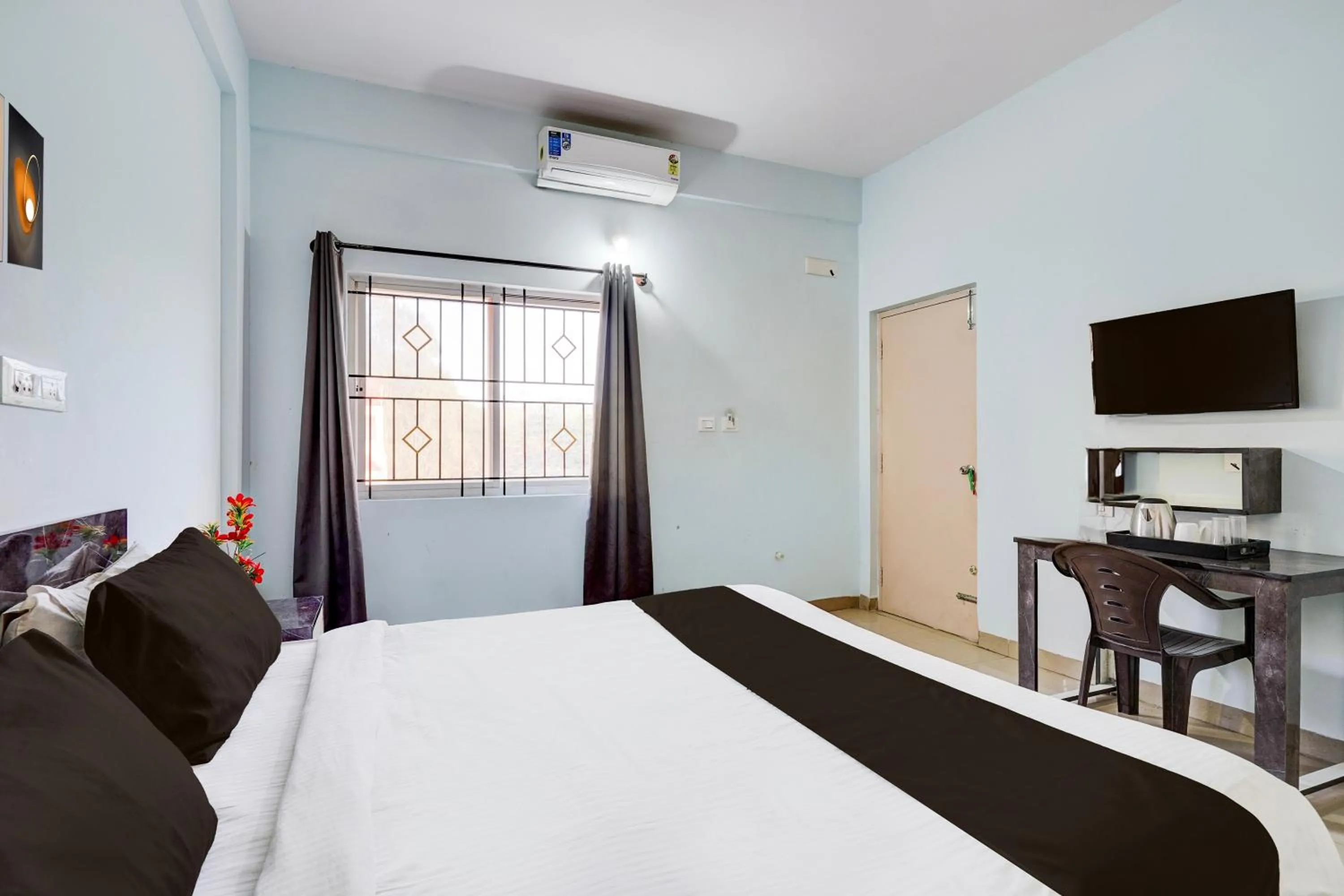 Bedroom, Bed in Collection O Uttarahalli