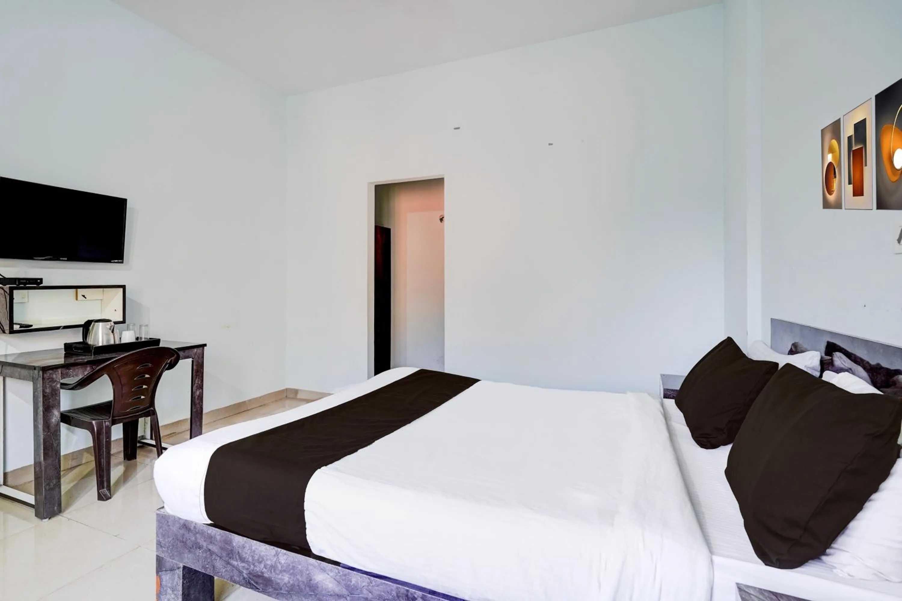 Bedroom, Bed in Collection O Uttarahalli