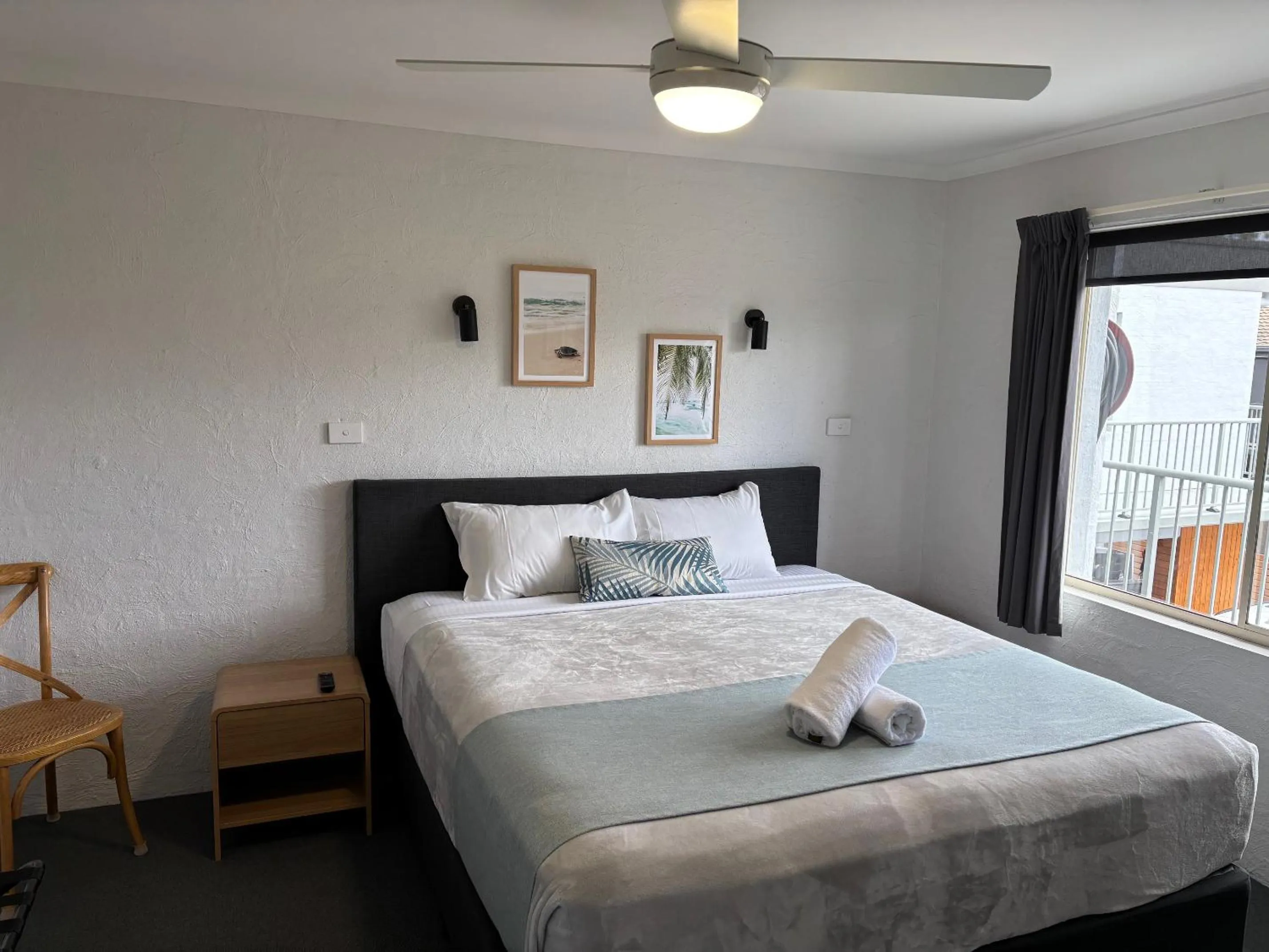 Bedroom, Bed in Merimbula Lake Apartments