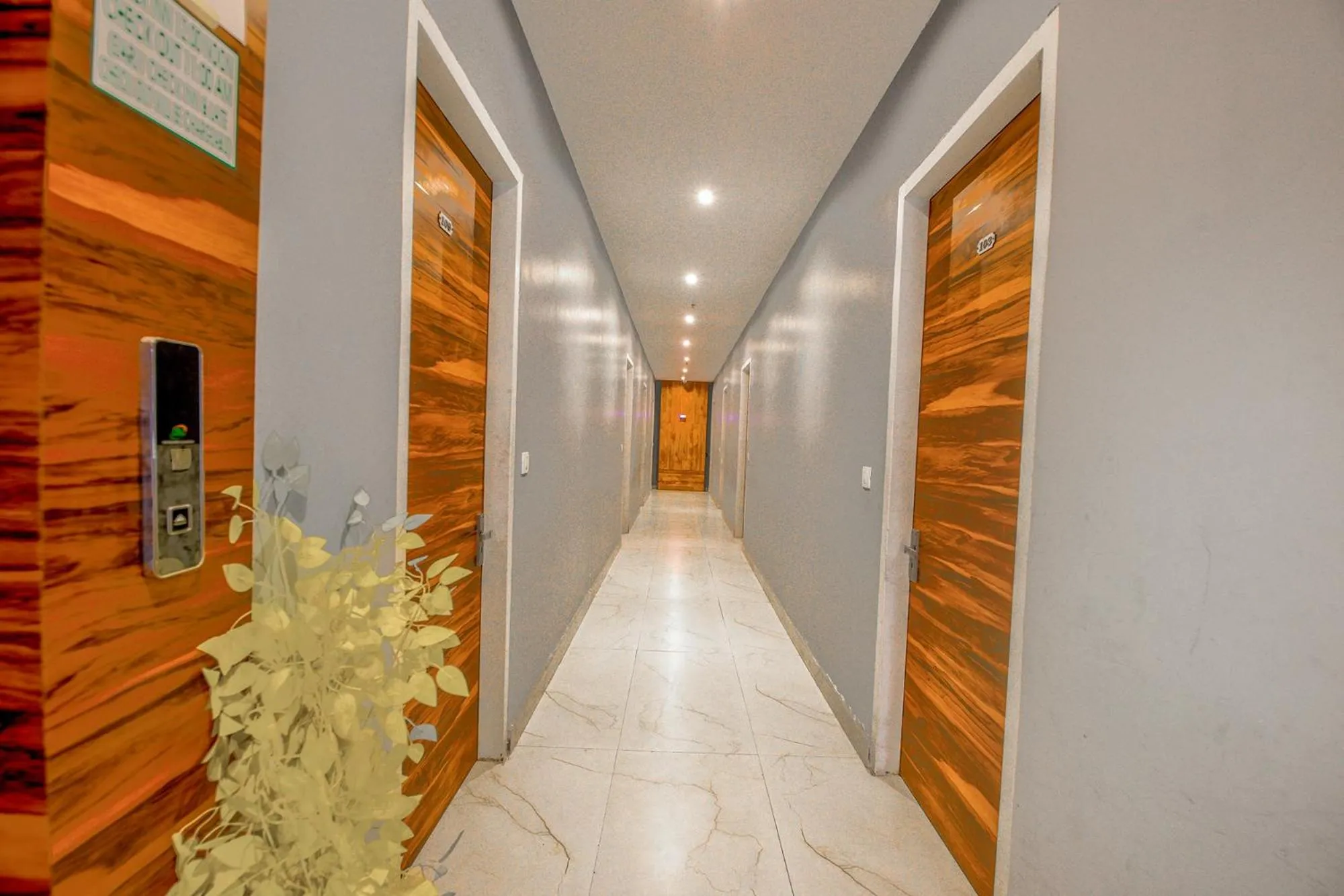 Lobby or reception in FabHotel Amar Villa