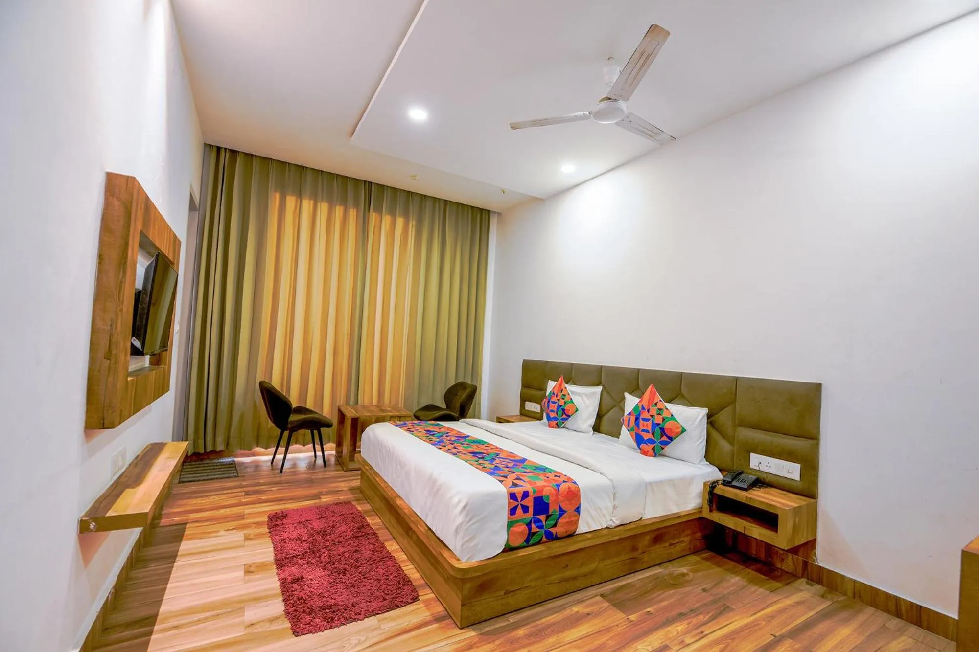 Bed in FabHotel Amar Villa