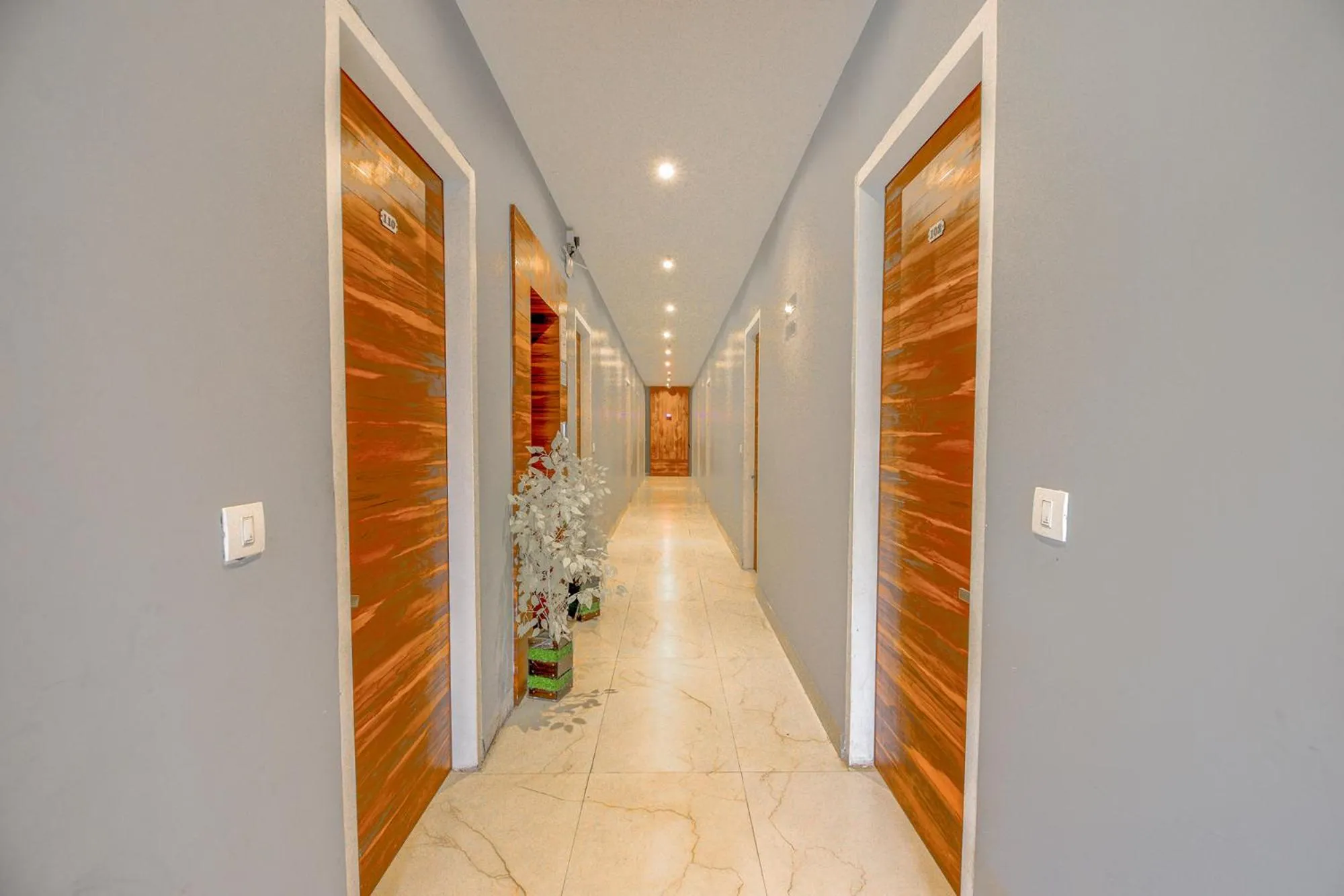 Lobby or reception in FabHotel Amar Villa