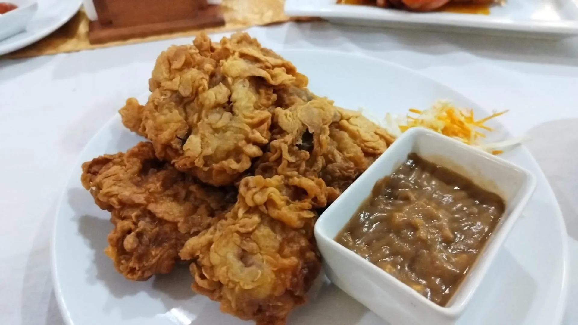 Restaurant/places to eat in Asia Grand View Hotel