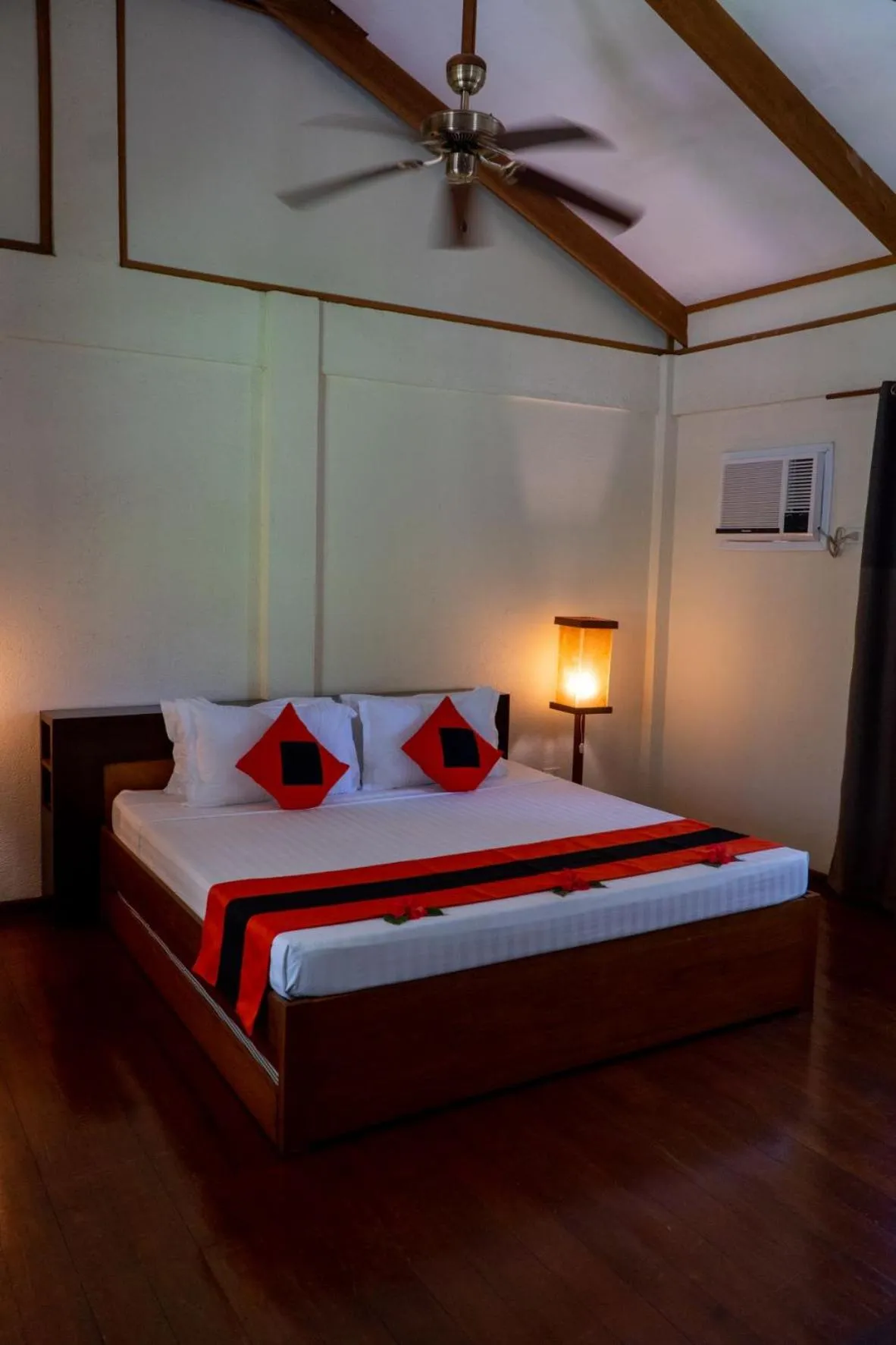 Bed in Asia Grand View Hotel