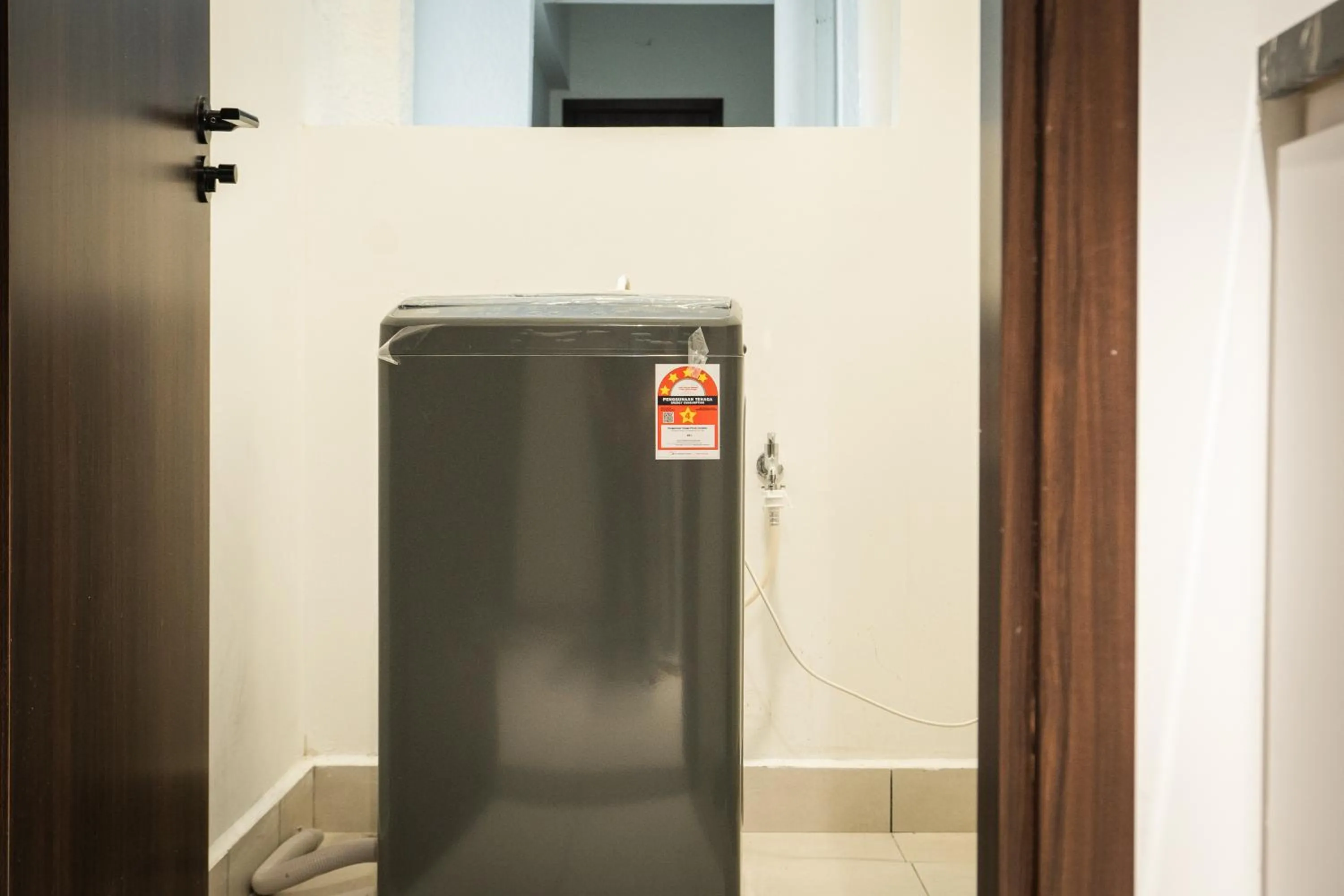 hair dresser in K Avenue by Pinstay