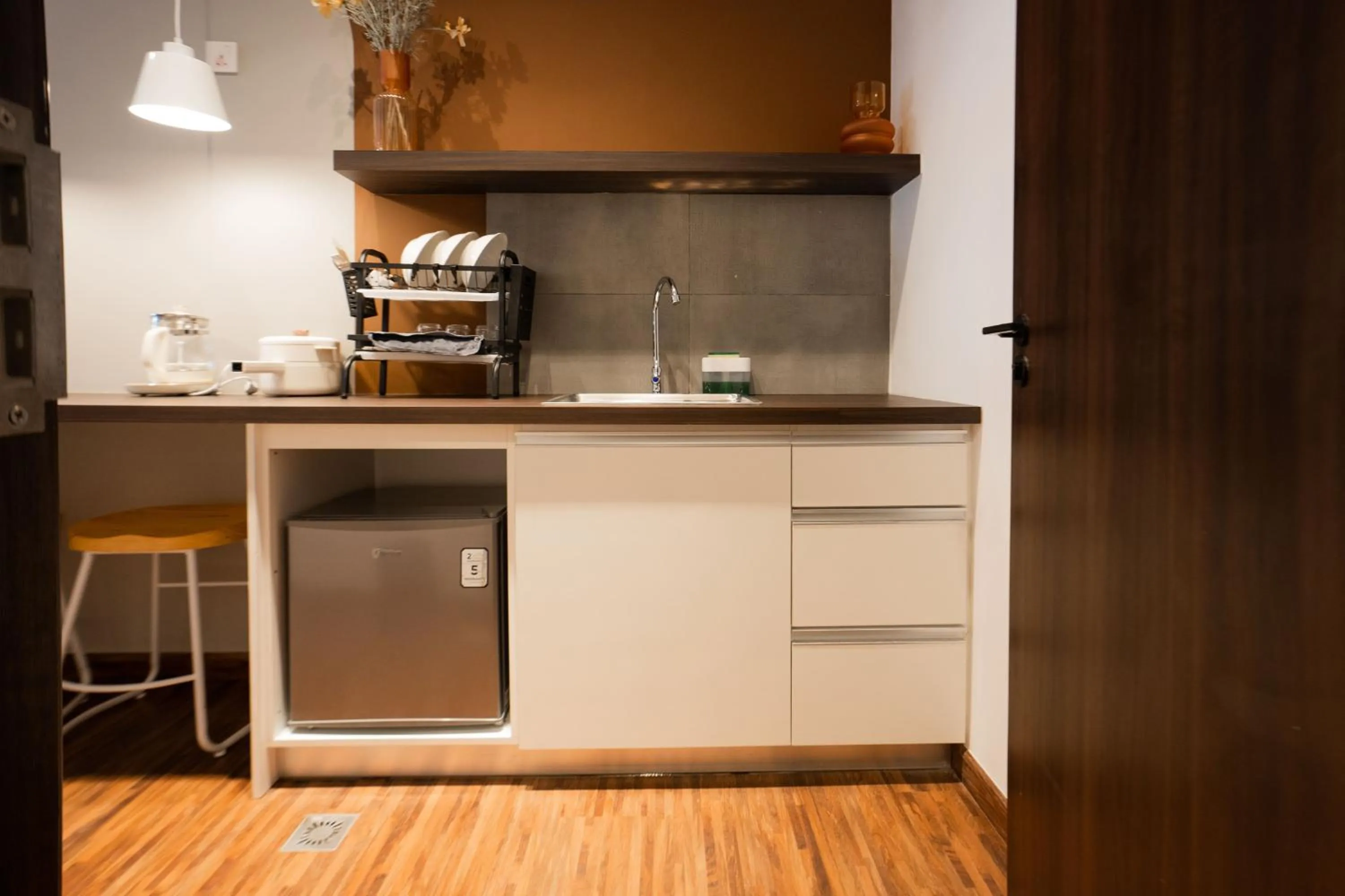 Kitchen or kitchenette in K Avenue by Pinstay