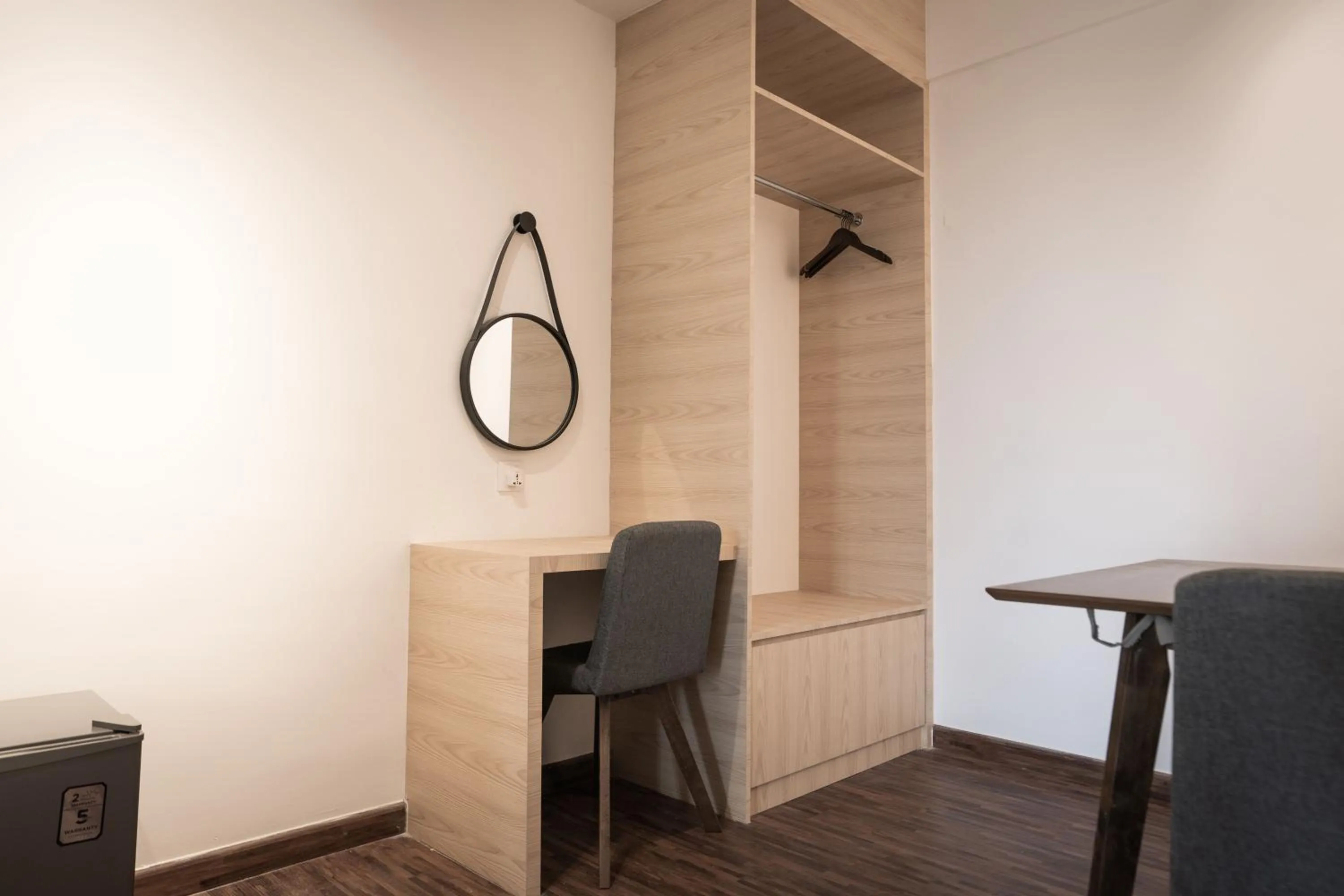 wardrobe in K Avenue by Pinstay