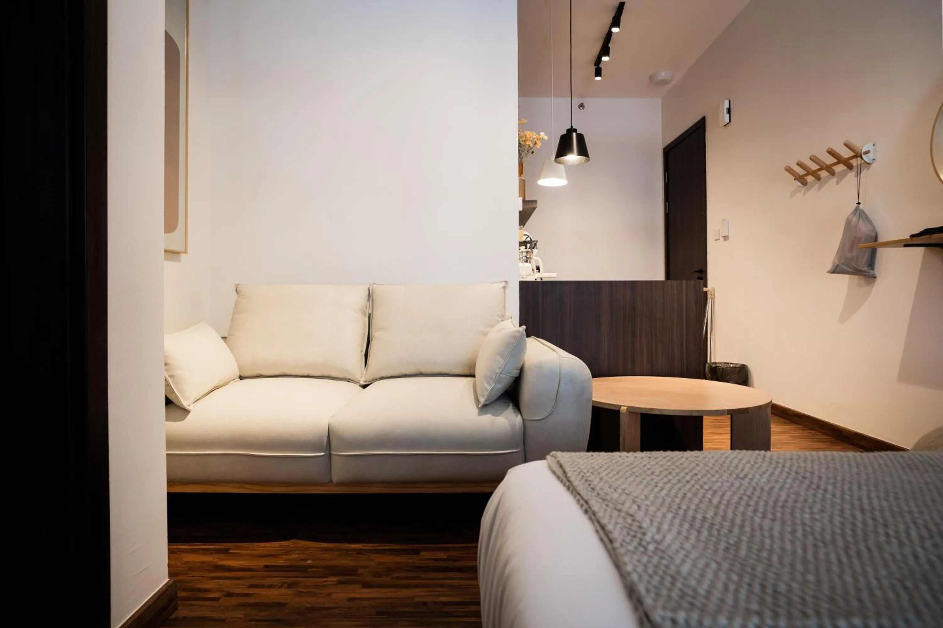 Living room, Bed in K Avenue by Pinstay