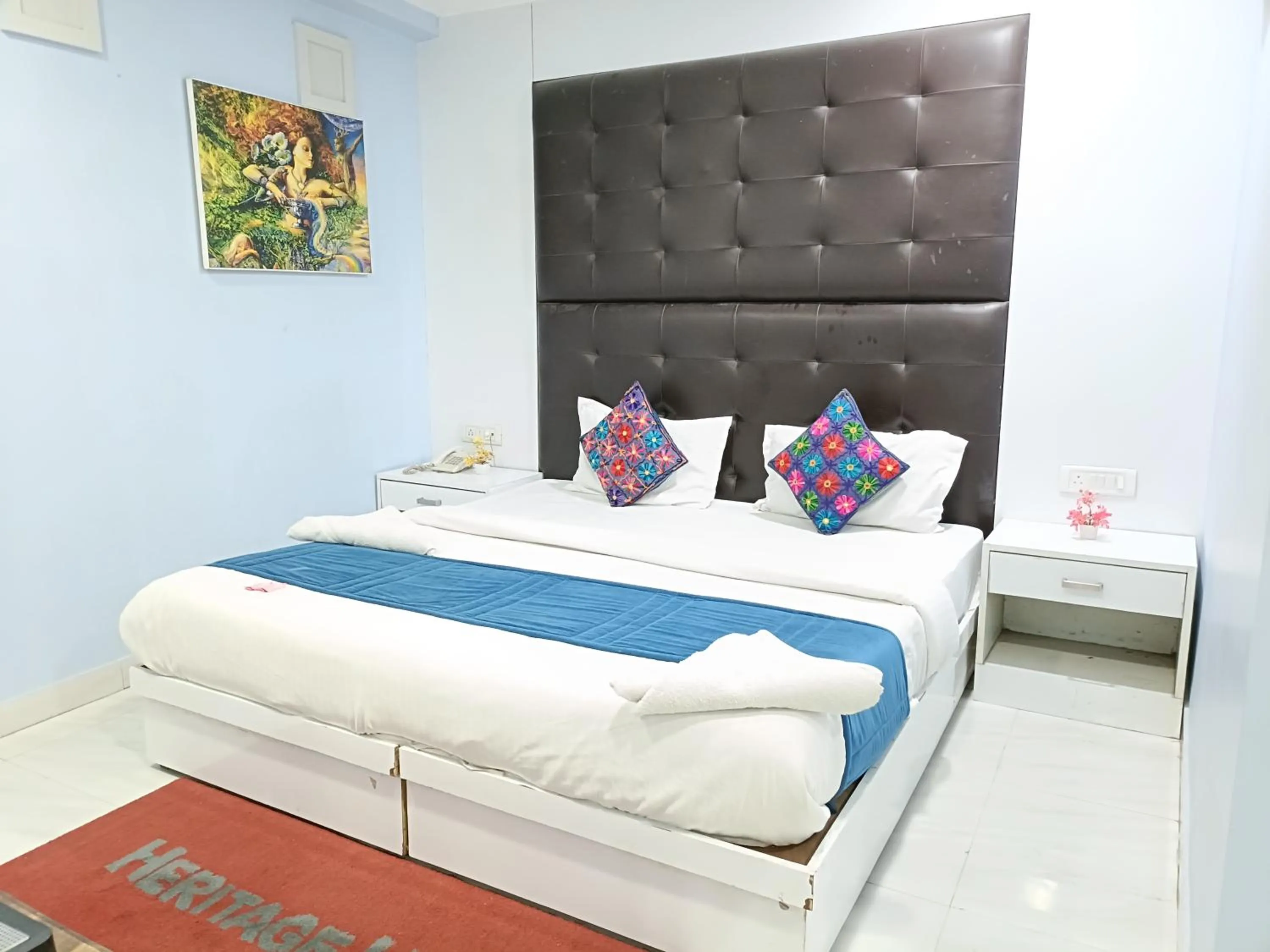 Bed in Hotel Heritage Home