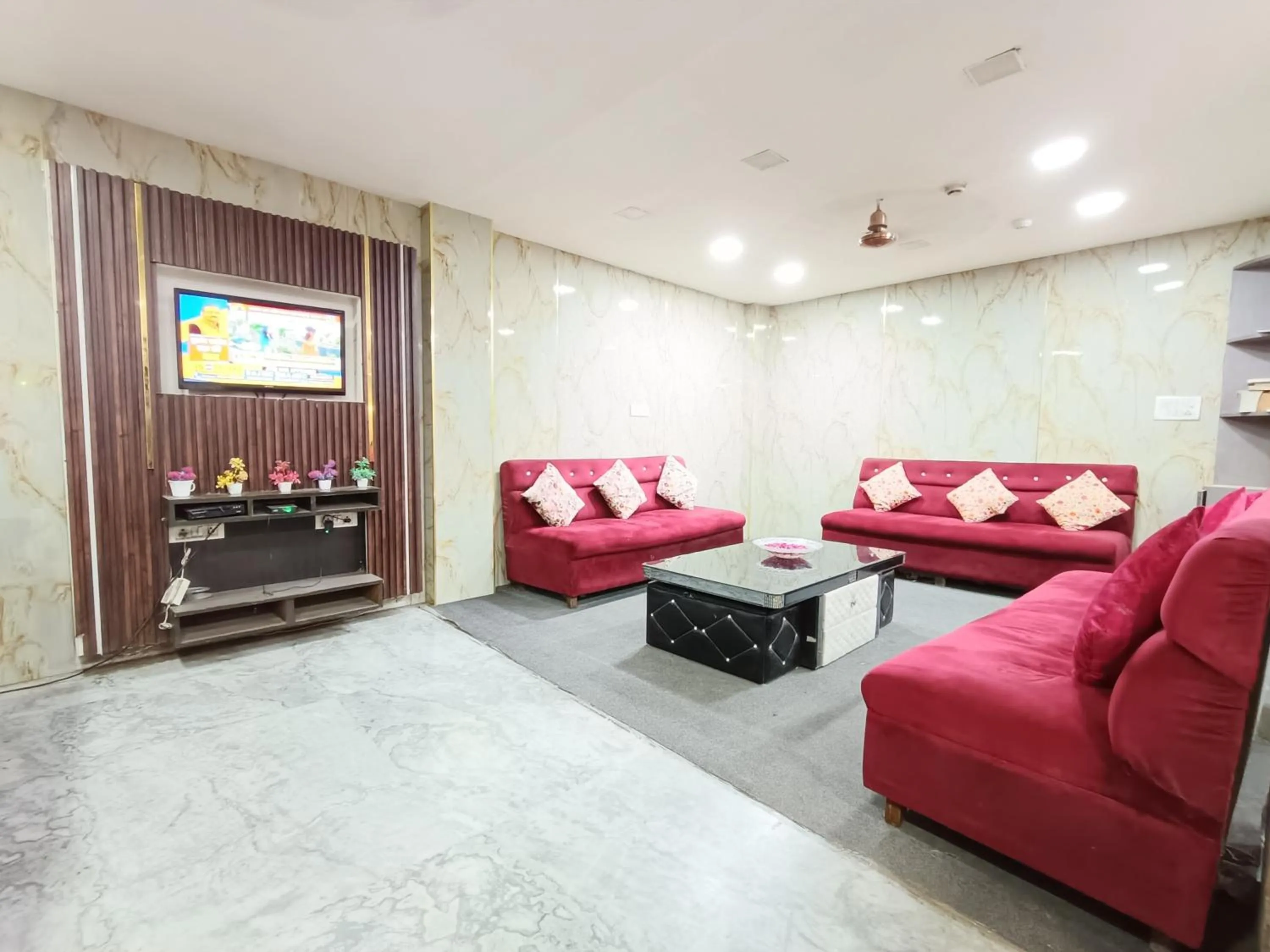 TV and multimedia in Hotel Heritage Home