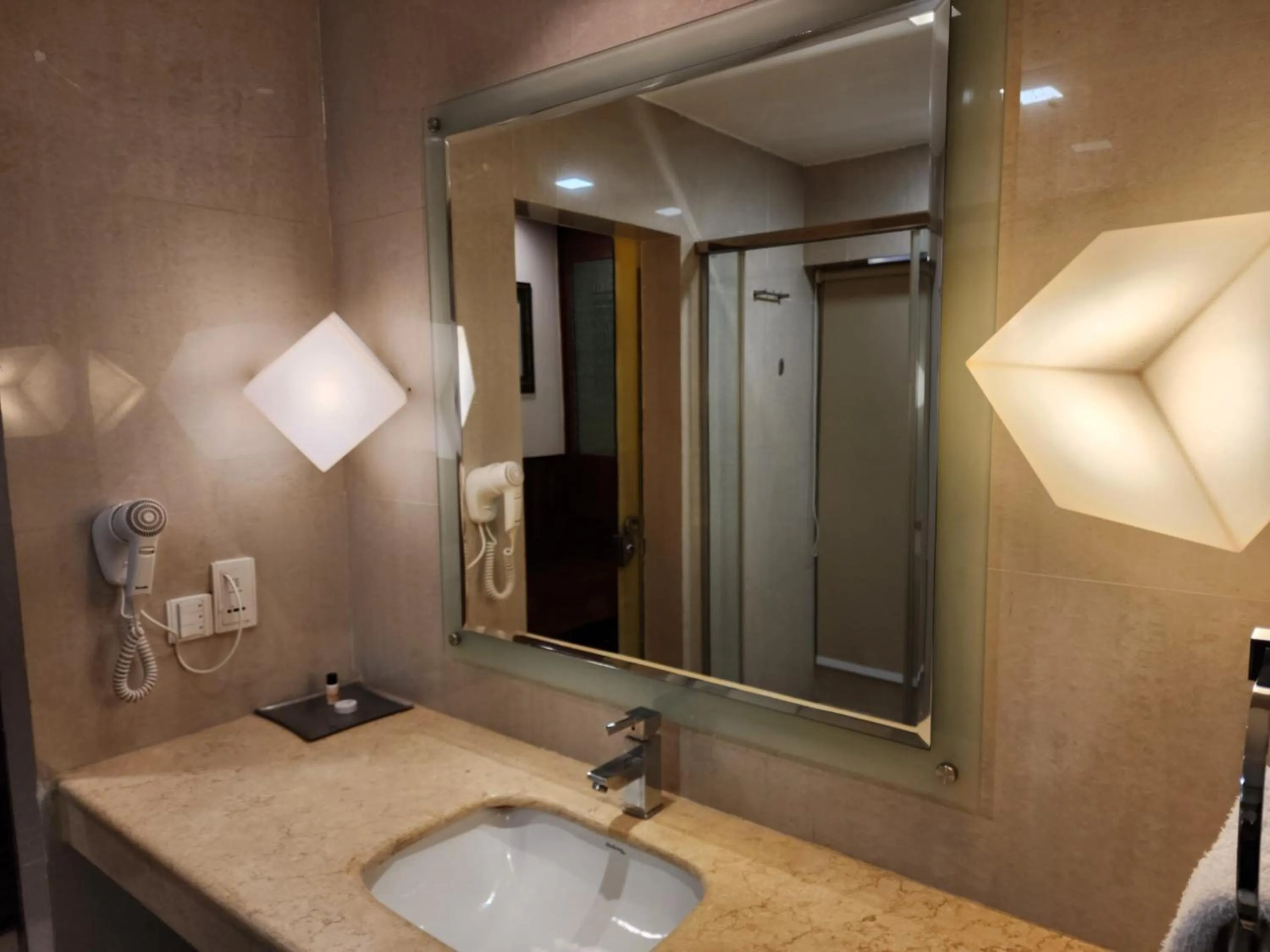 Hotel Royal Ark - Kasauli