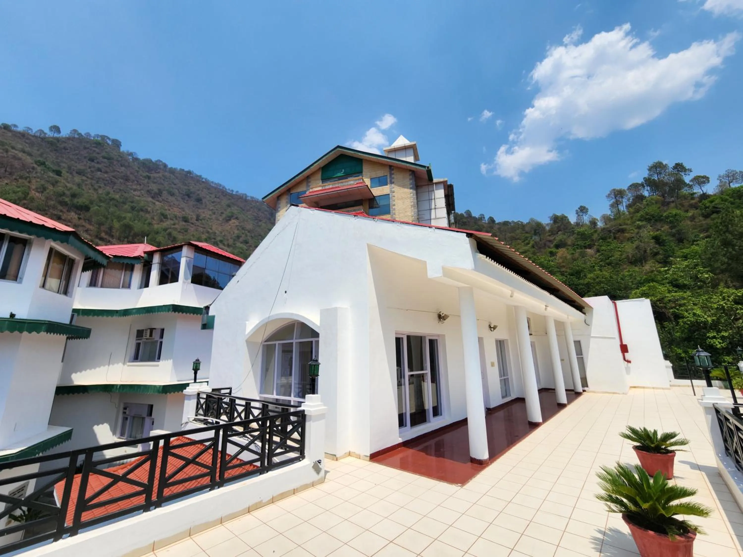 Hotel Royal Ark - Kasauli