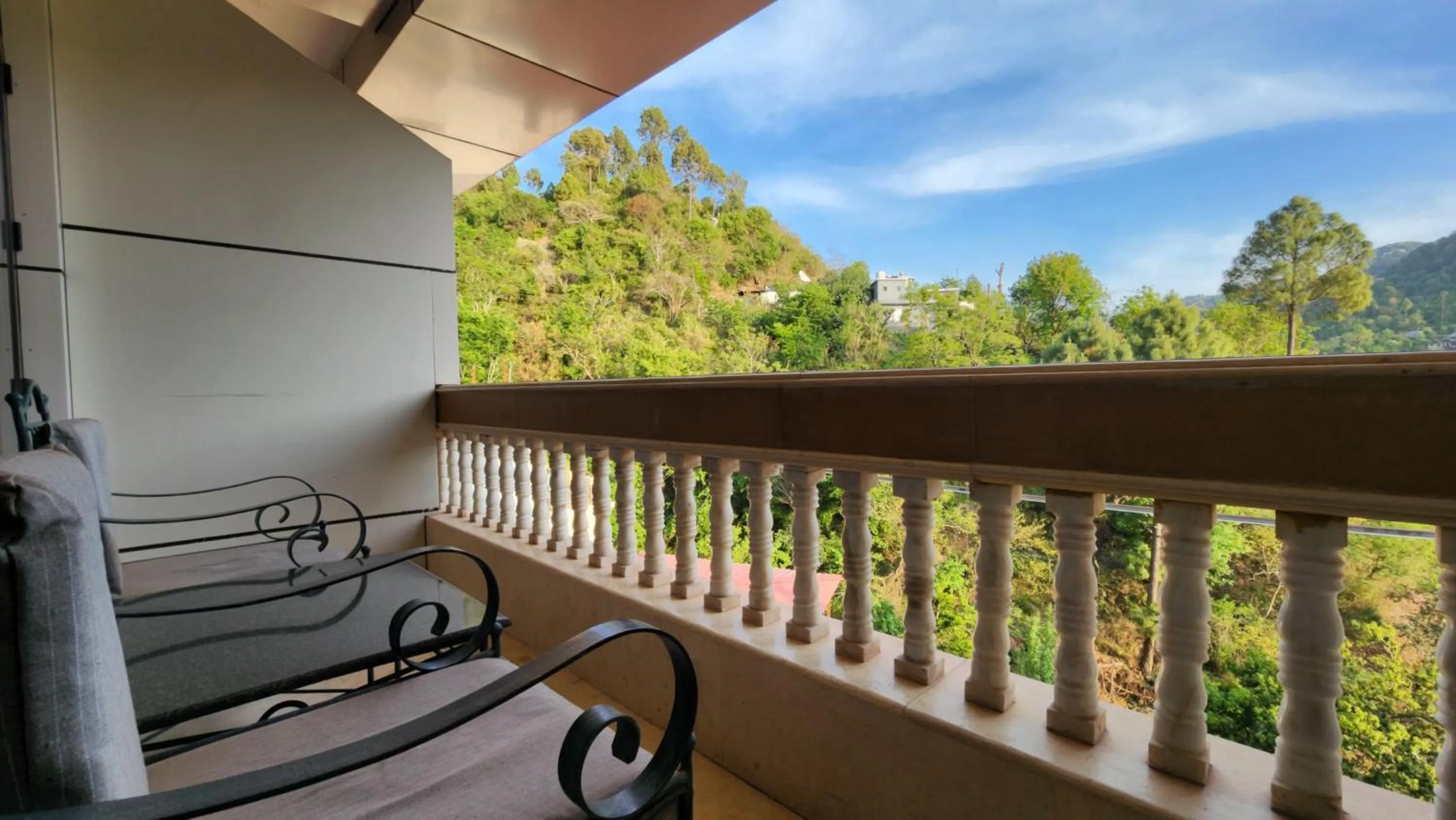 Hotel Royal Ark - Kasauli