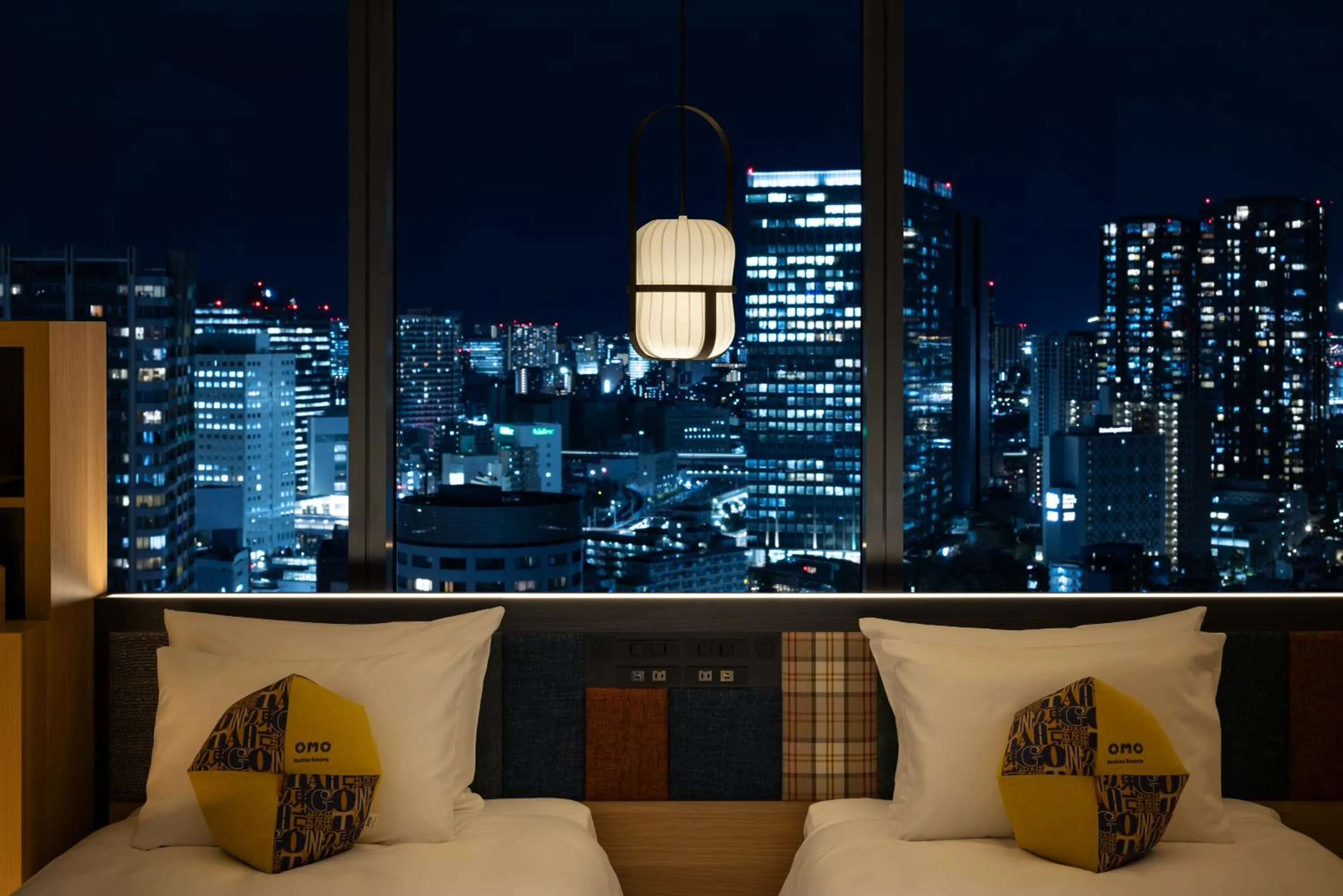 City view, Bed in OMO5 Tokyo Gotanda by Hoshino Resorts