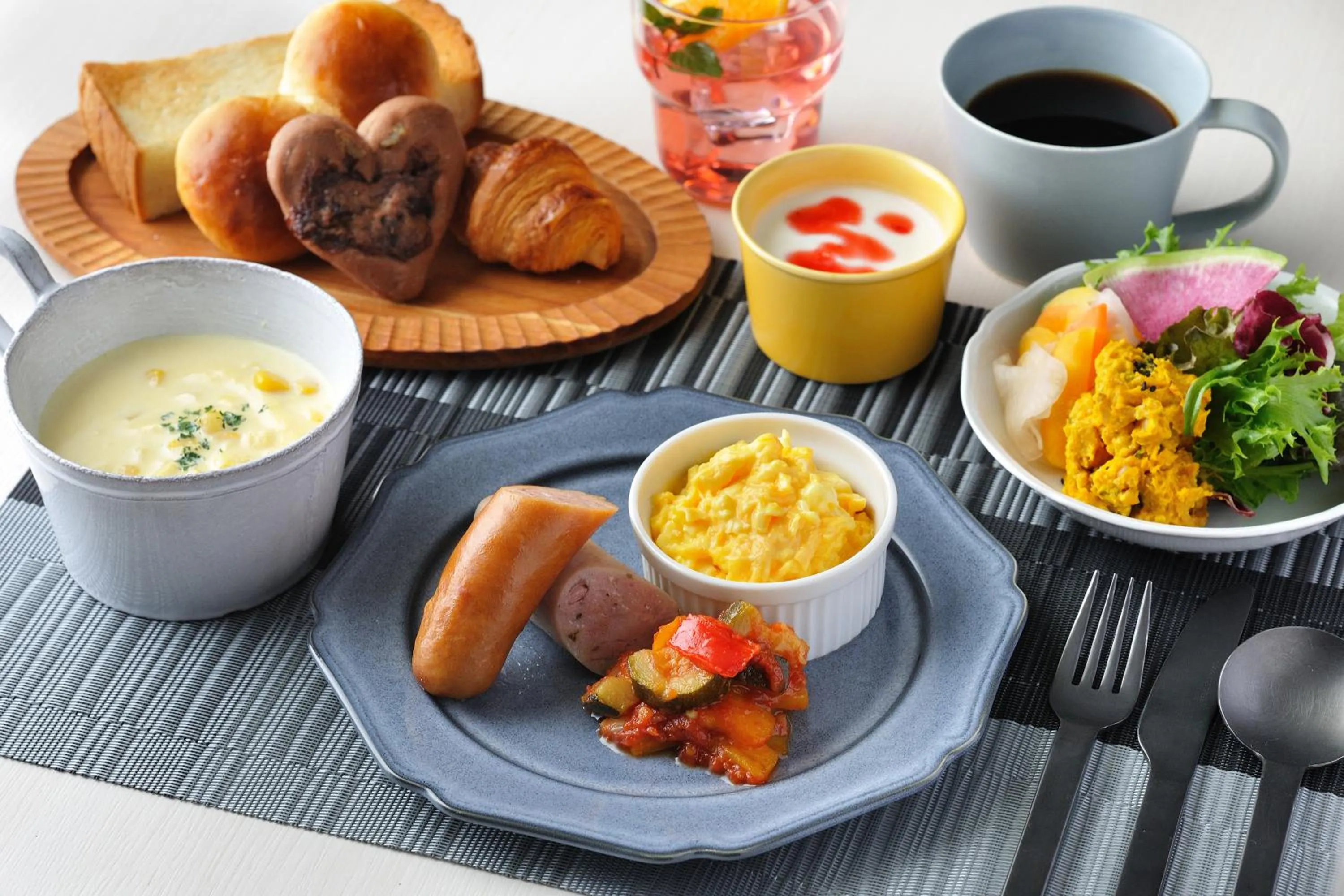 Breakfast in OMO5 Tokyo Gotanda by Hoshino Resorts