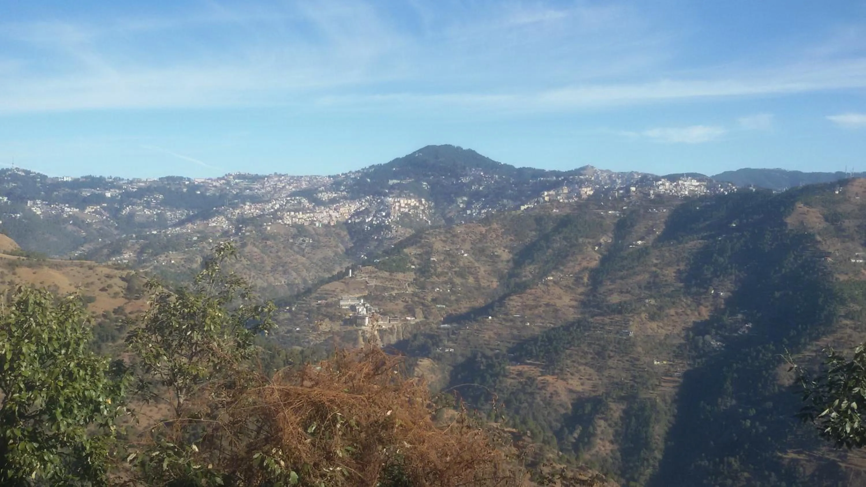 Day in Woodsmoke Retreat