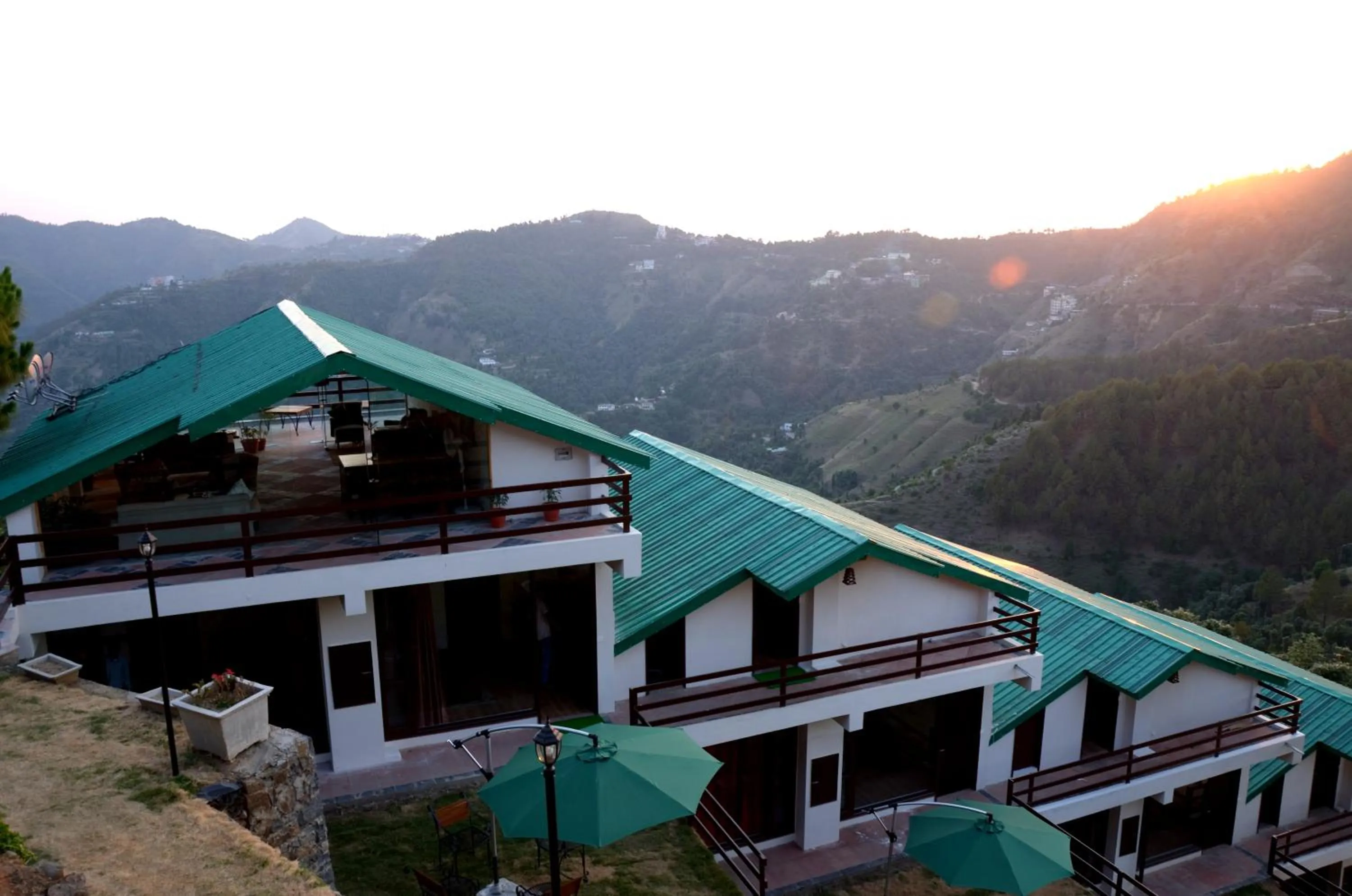 Neighbourhood in Woodsmoke Retreat