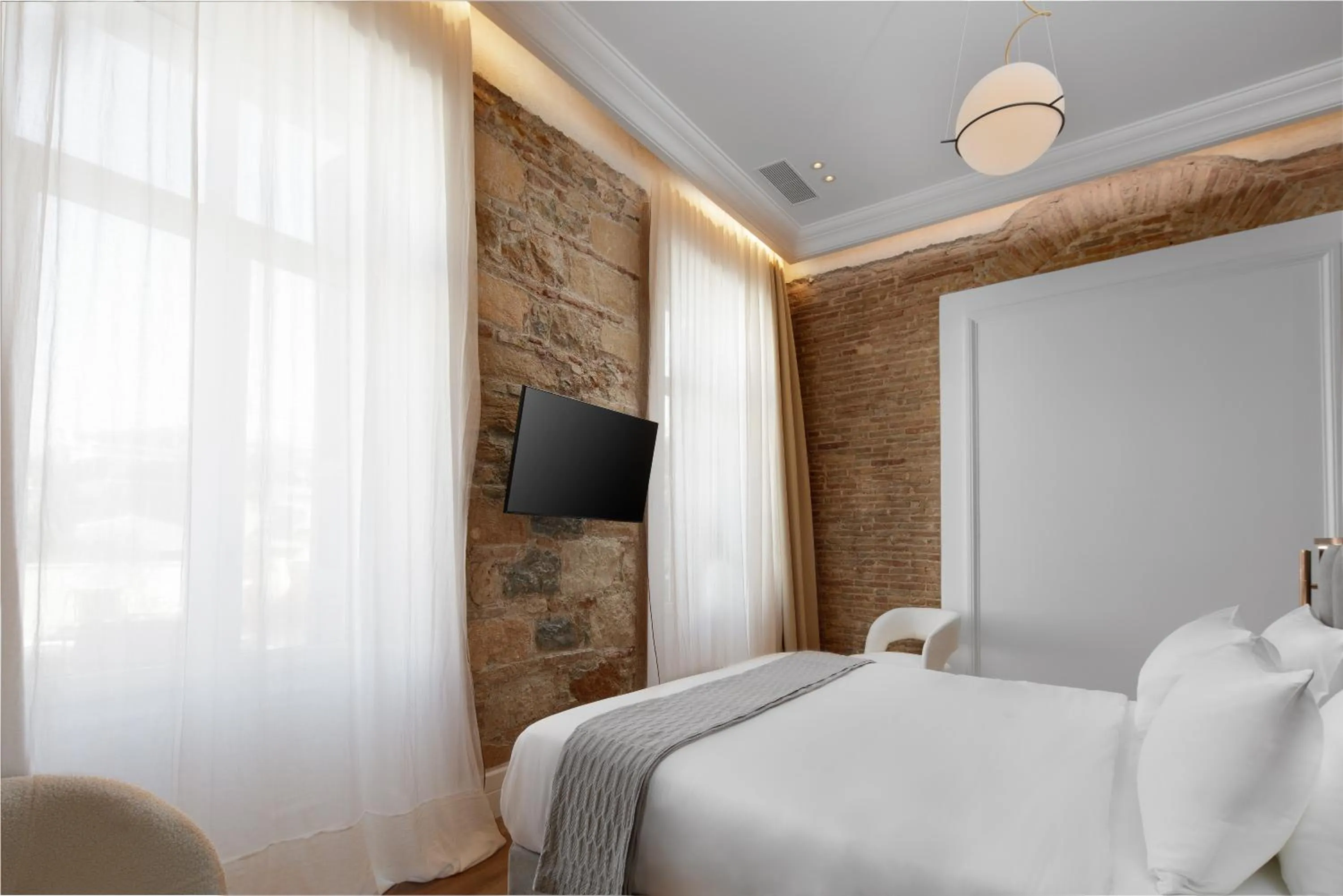 Photo of the whole room, Bed in La Divina