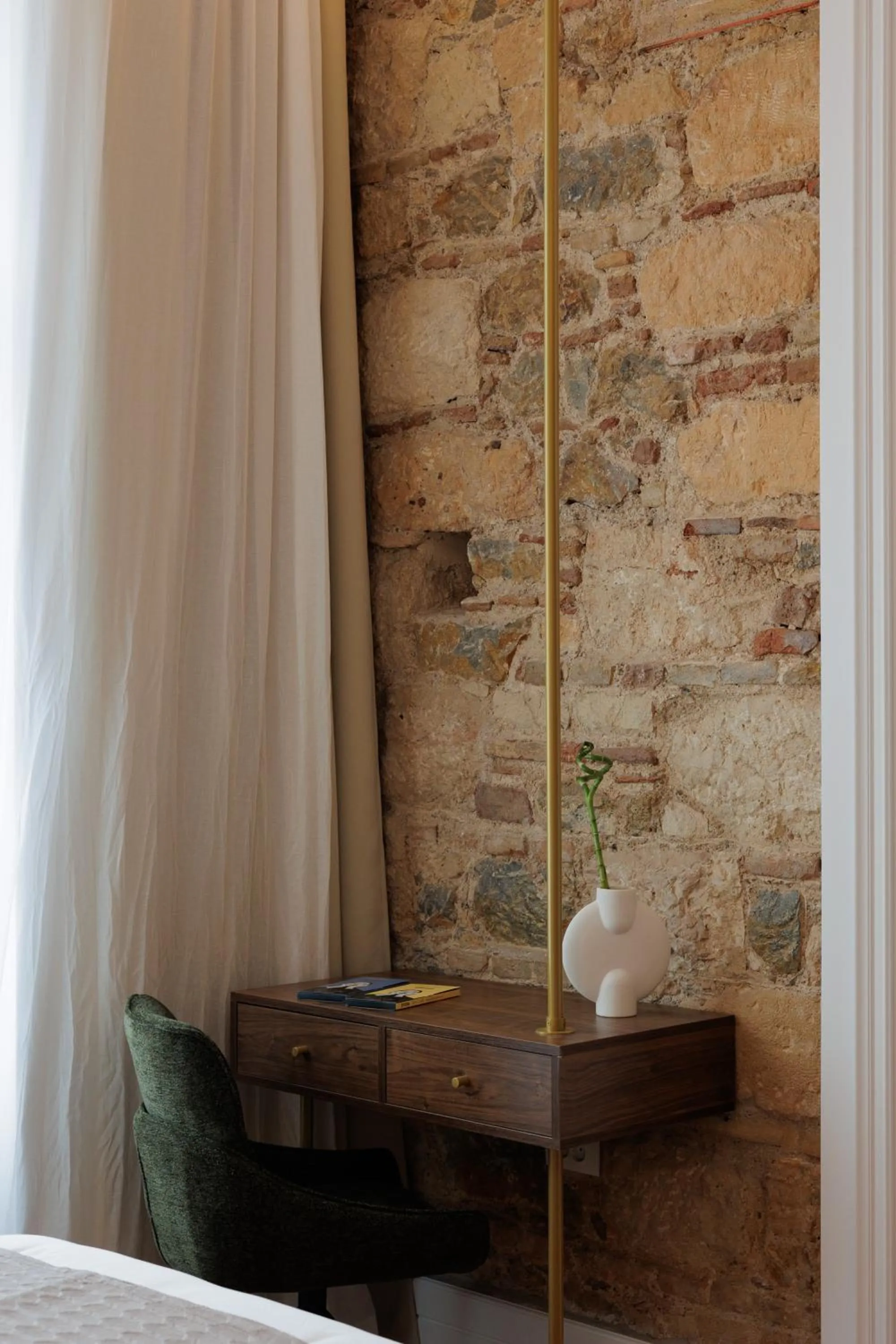 Seating area in La Divina