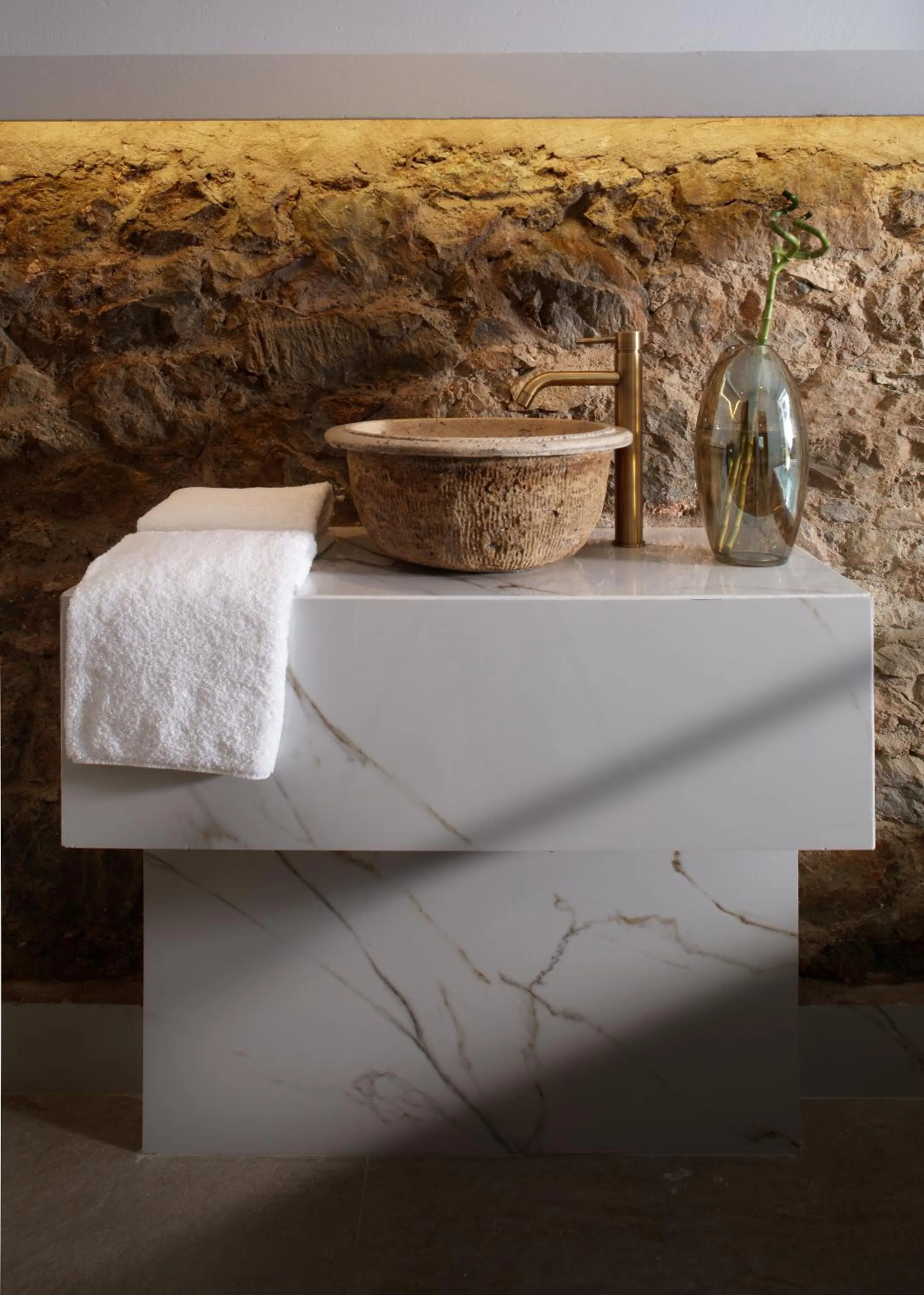 Bathroom in La Divina