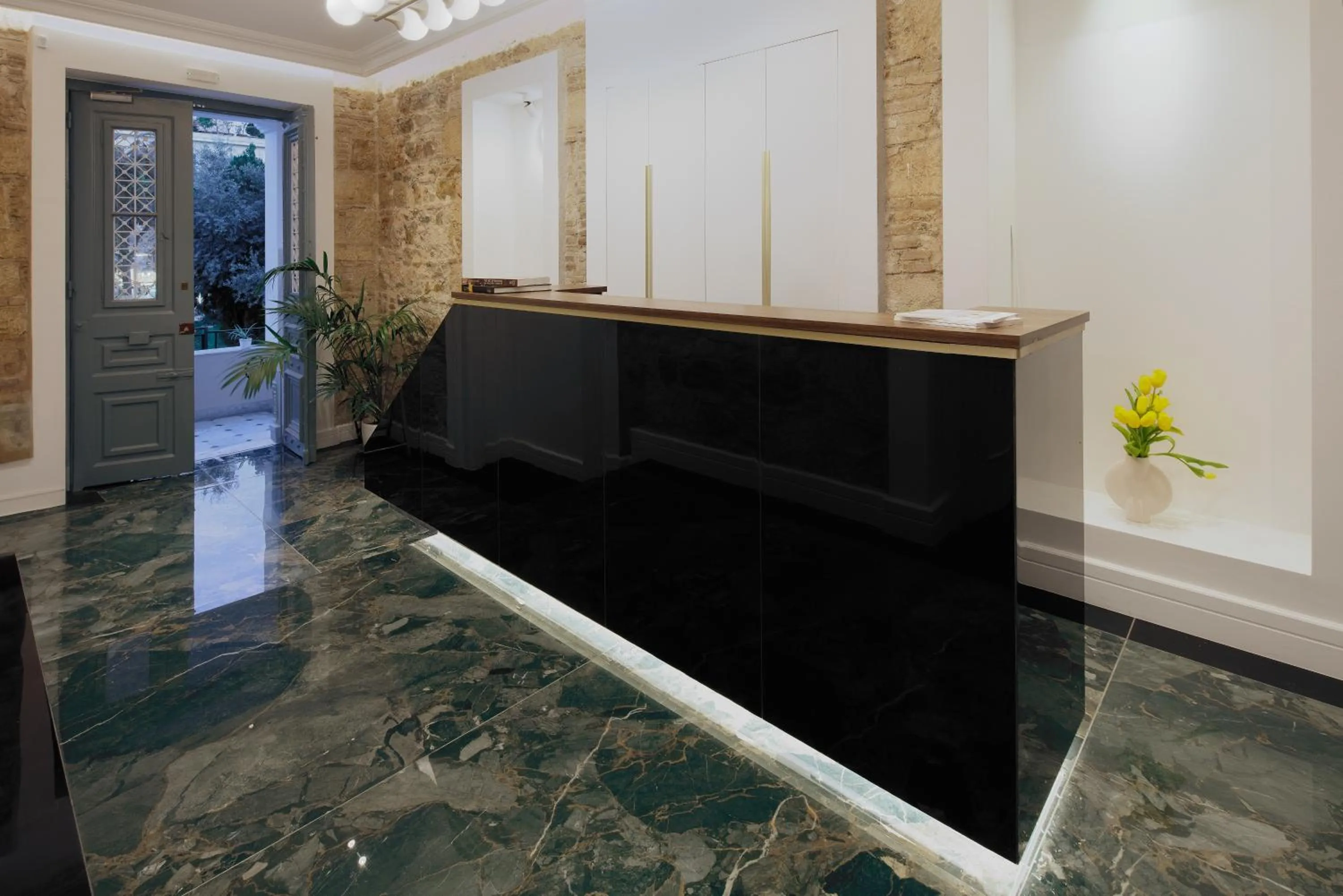 Lobby or reception in La Divina