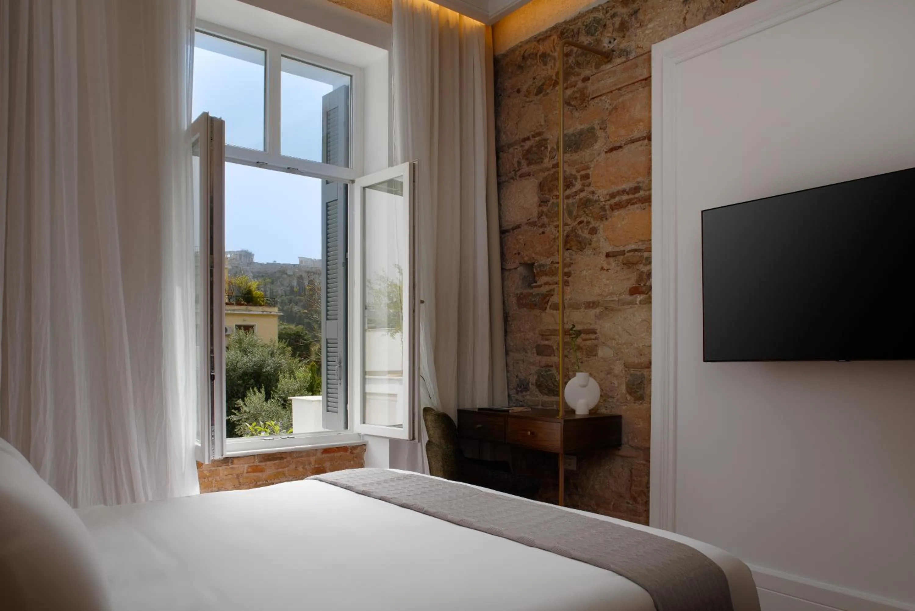 Photo of the whole room, Bed in La Divina