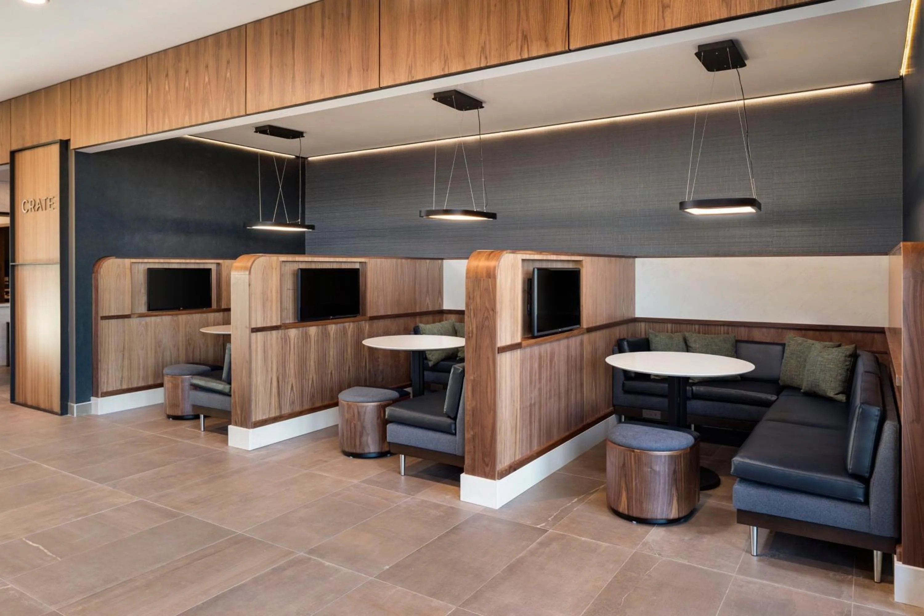 Lobby or reception in Courtyard by Marriott Bettendorf