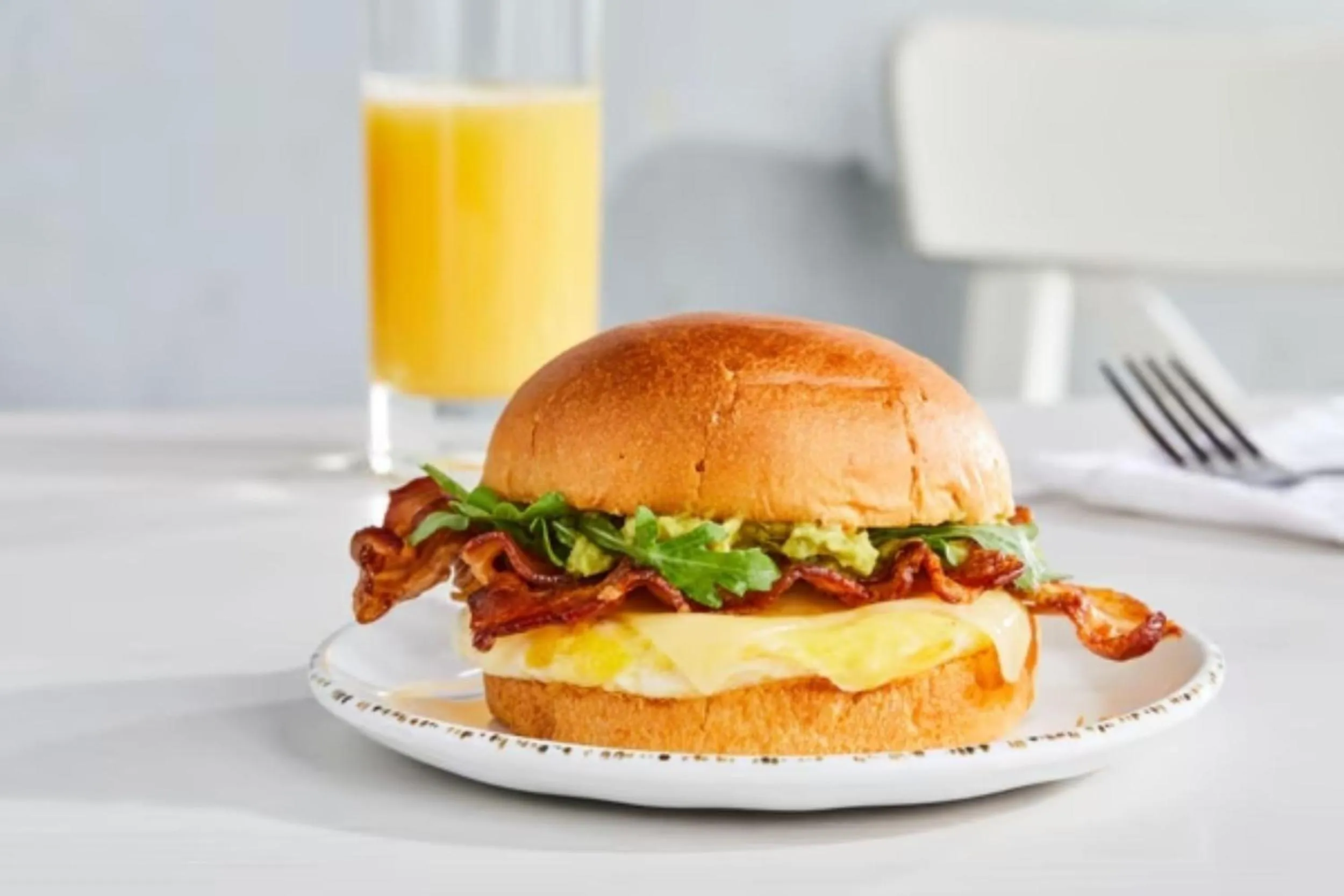 Breakfast in Courtyard by Marriott Bettendorf